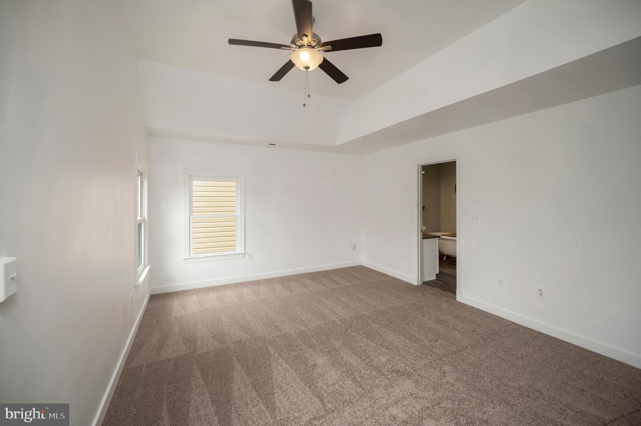 THE QUARTERS - Residential