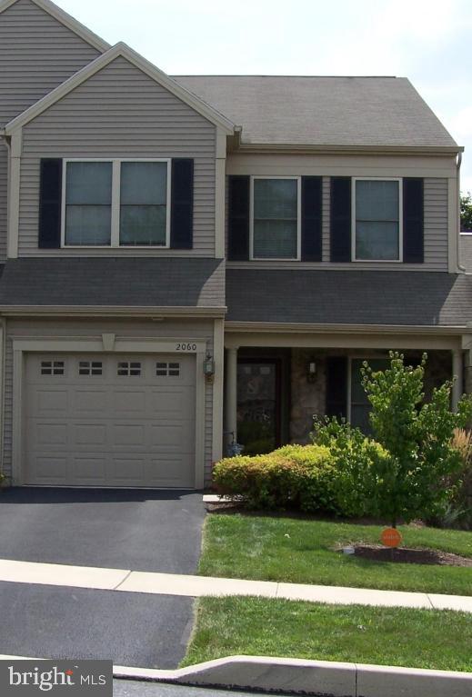 Well maintained, best of town house living in Deer Run. Great location! Private backyard & patio look out to tree backdrop with walking trail only 1 block from Gelder Community Park. 9 ft. ceilings, 2 huge master bedrooms each with double sink full baths, lots of storage, upstairs laundry, security system. New Central Air in 2012. Economical Gas heat and hot water.