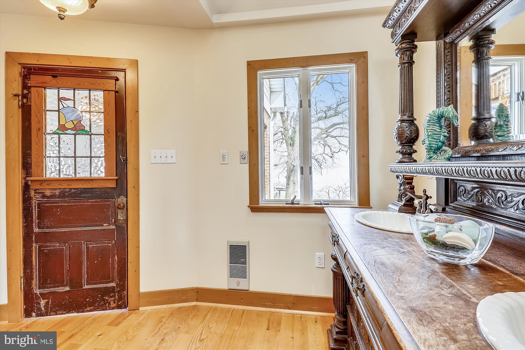 HOLLAND POINT - Residential