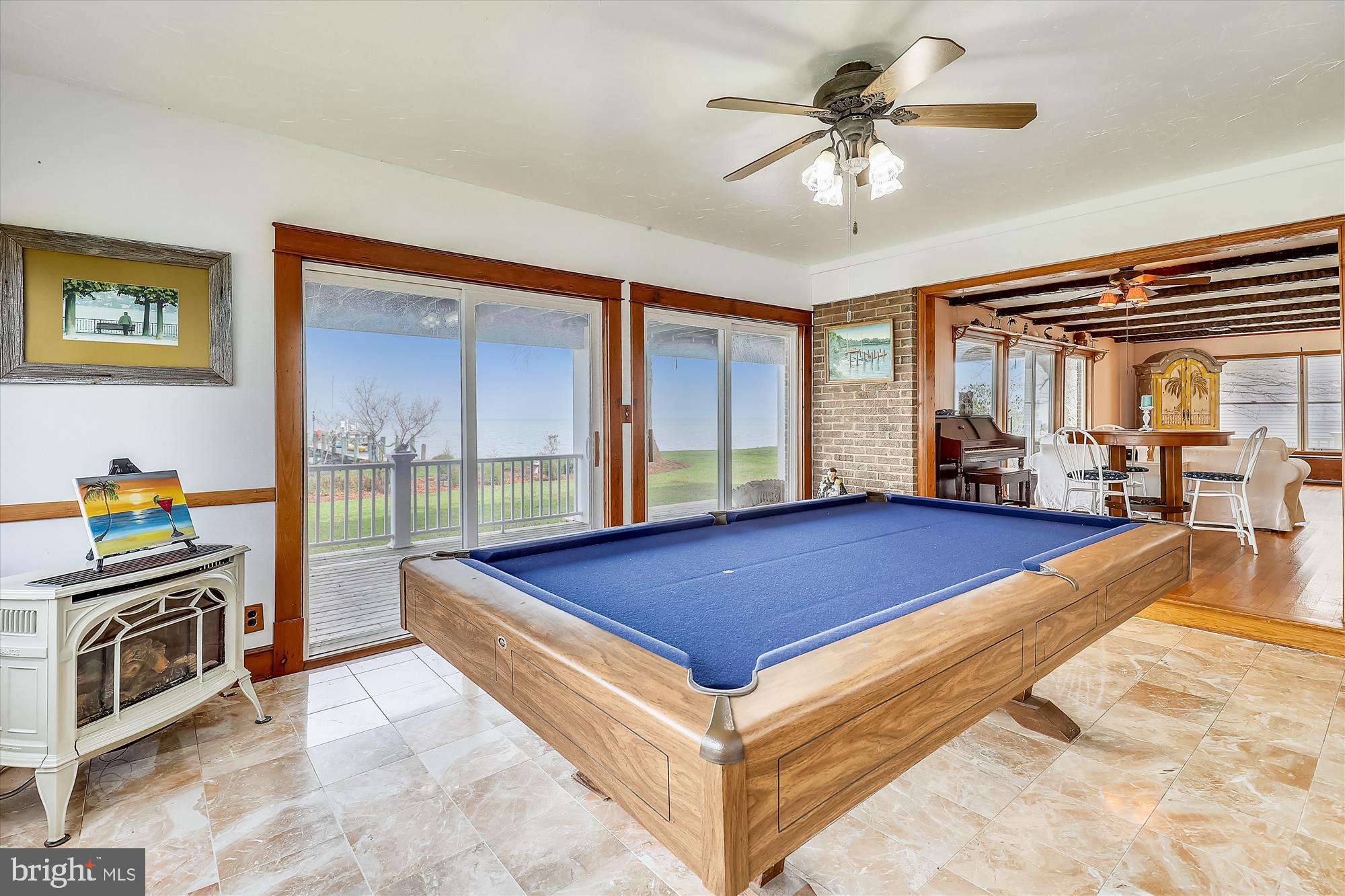 HOLLAND POINT - Residential