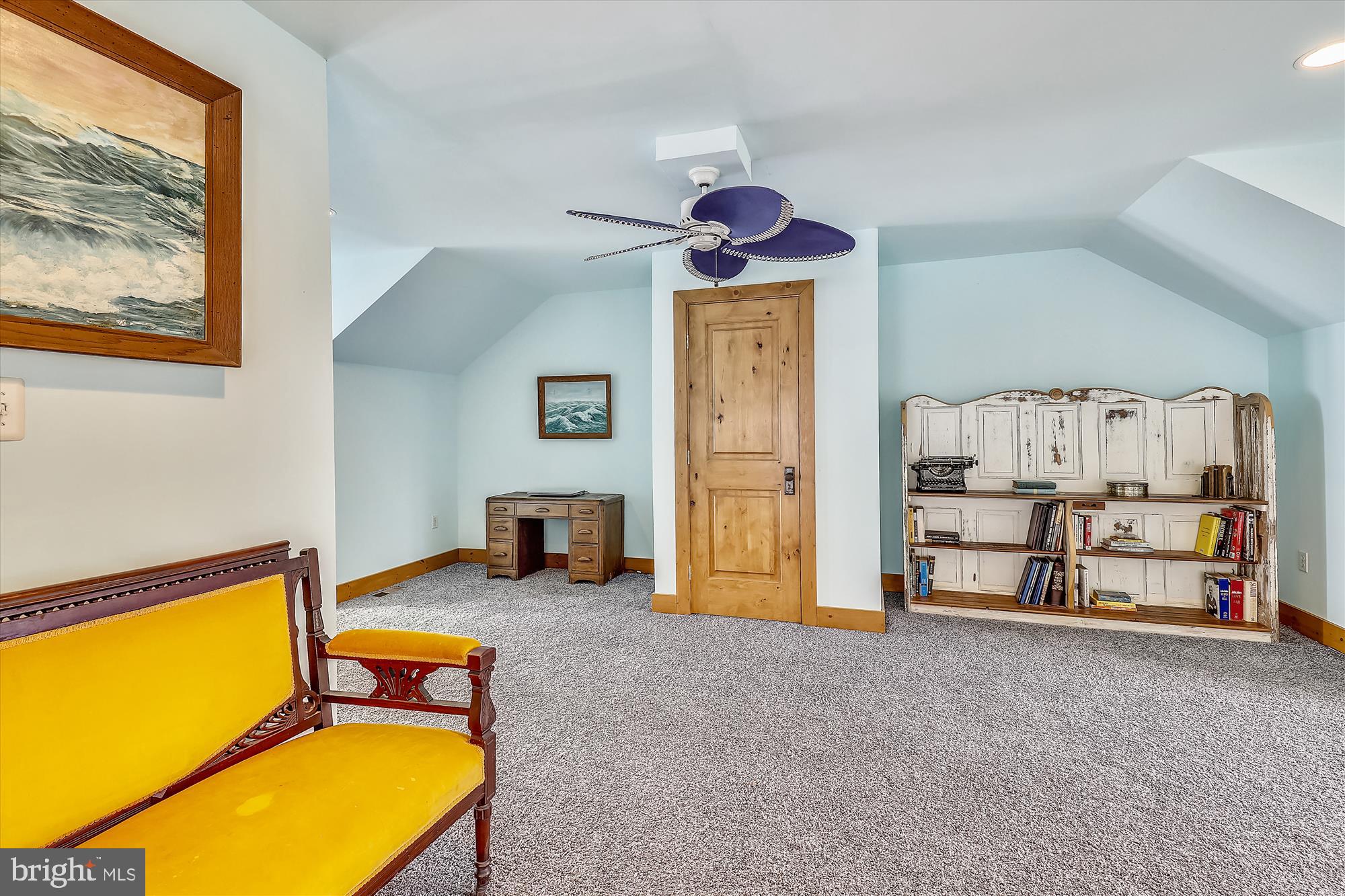 HOLLAND POINT - Residential