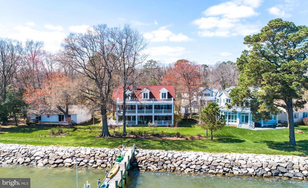 HOLLAND POINT - Residential