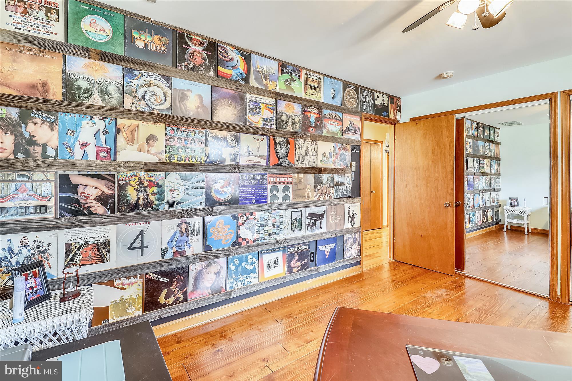 HOLLAND POINT - Residential