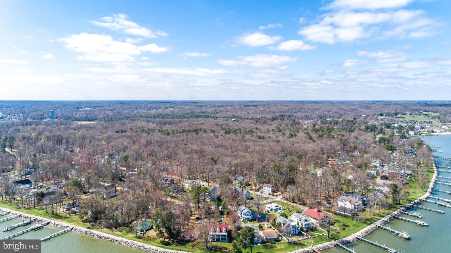 HOLLAND POINT - Residential