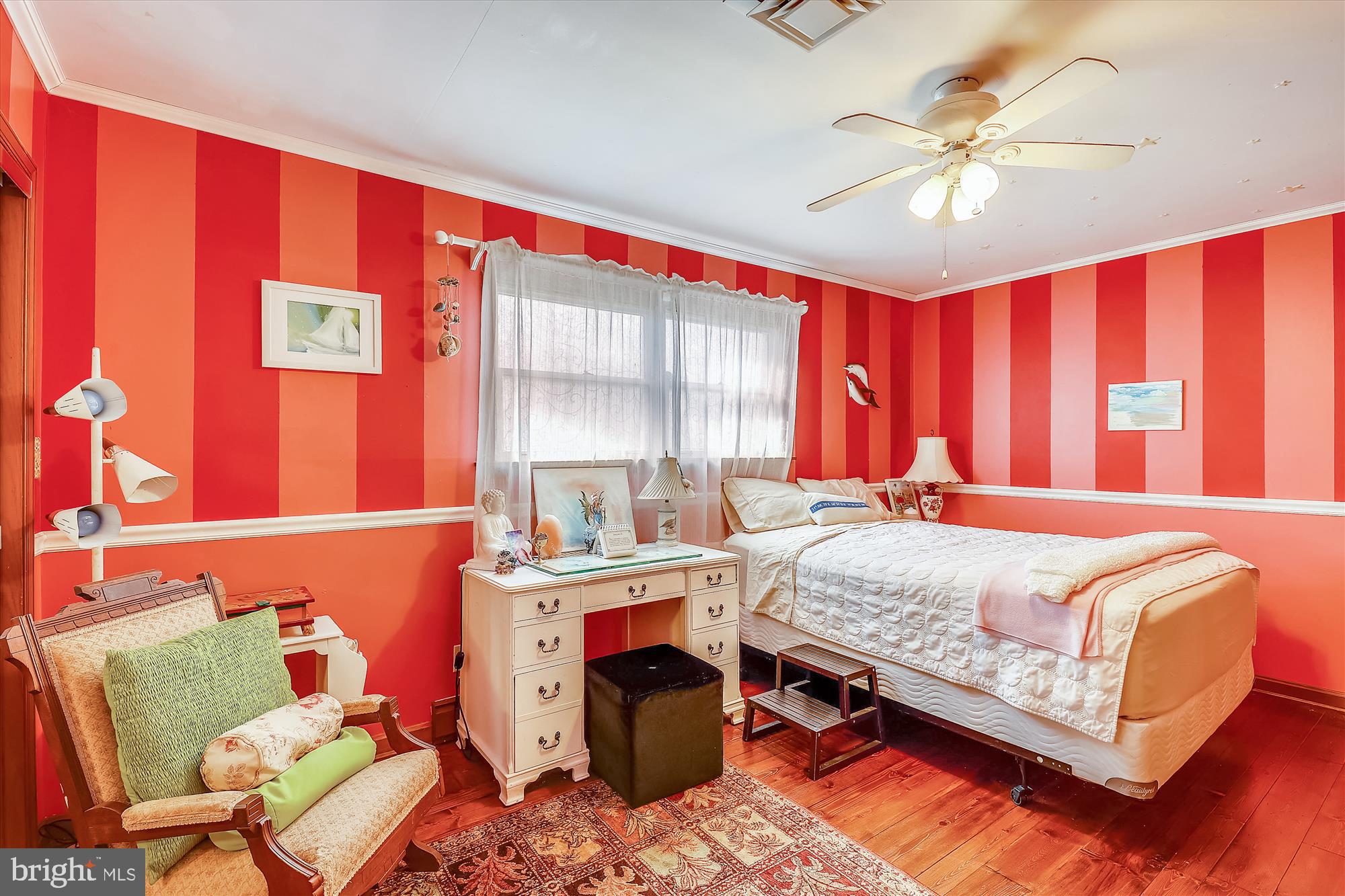 HOLLAND POINT - Residential