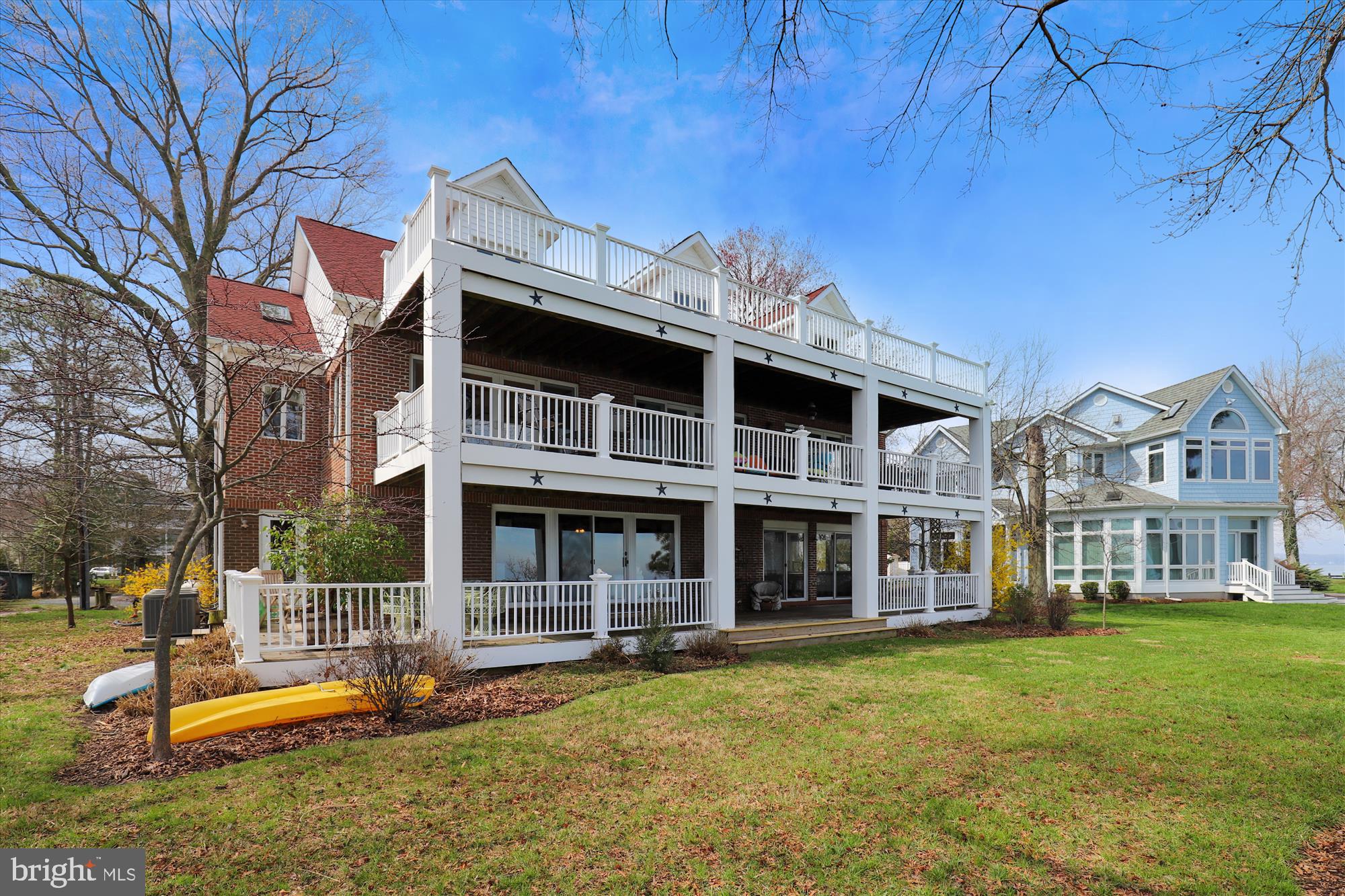 HOLLAND POINT - Residential