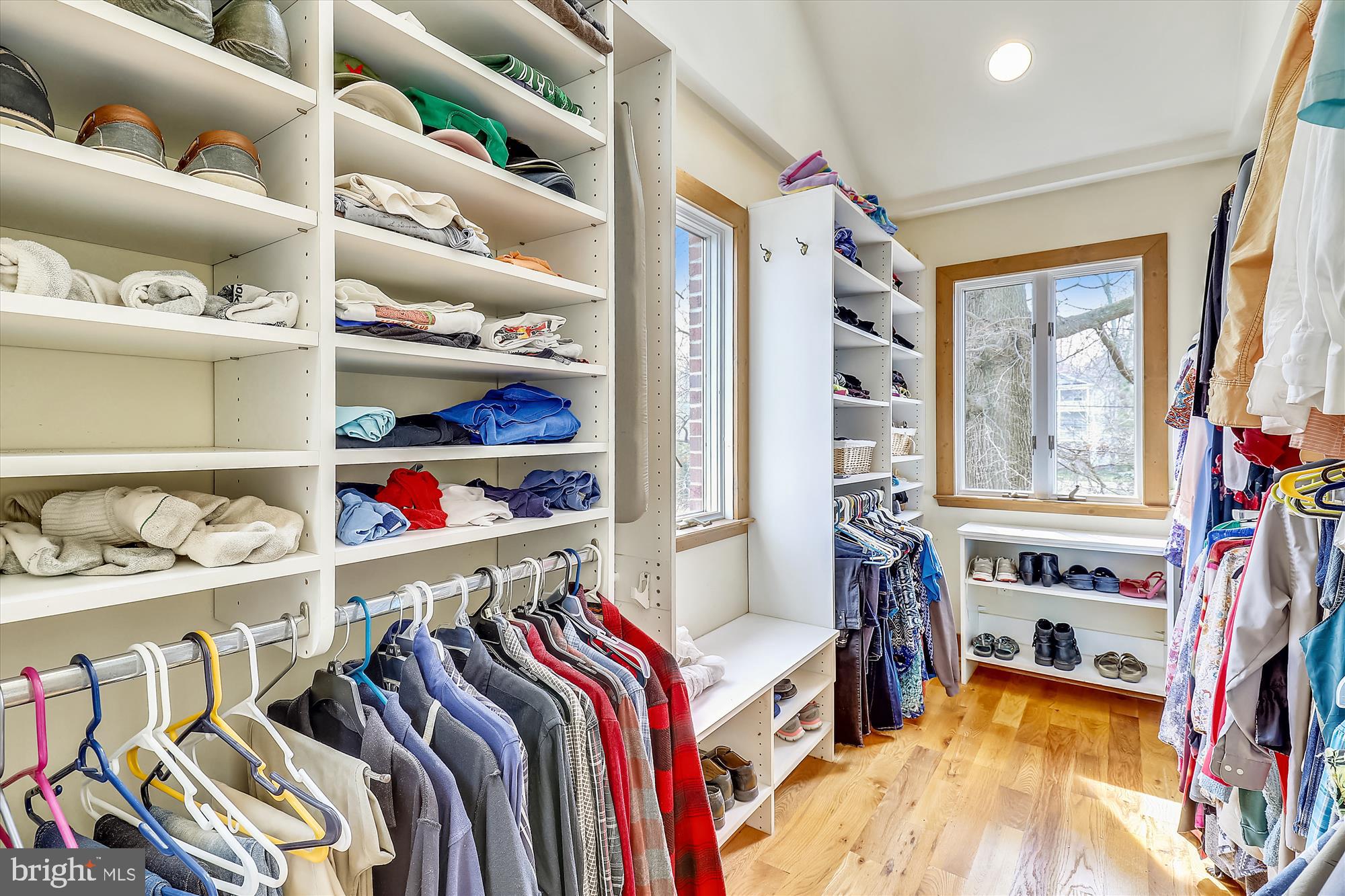 HOLLAND POINT - Residential