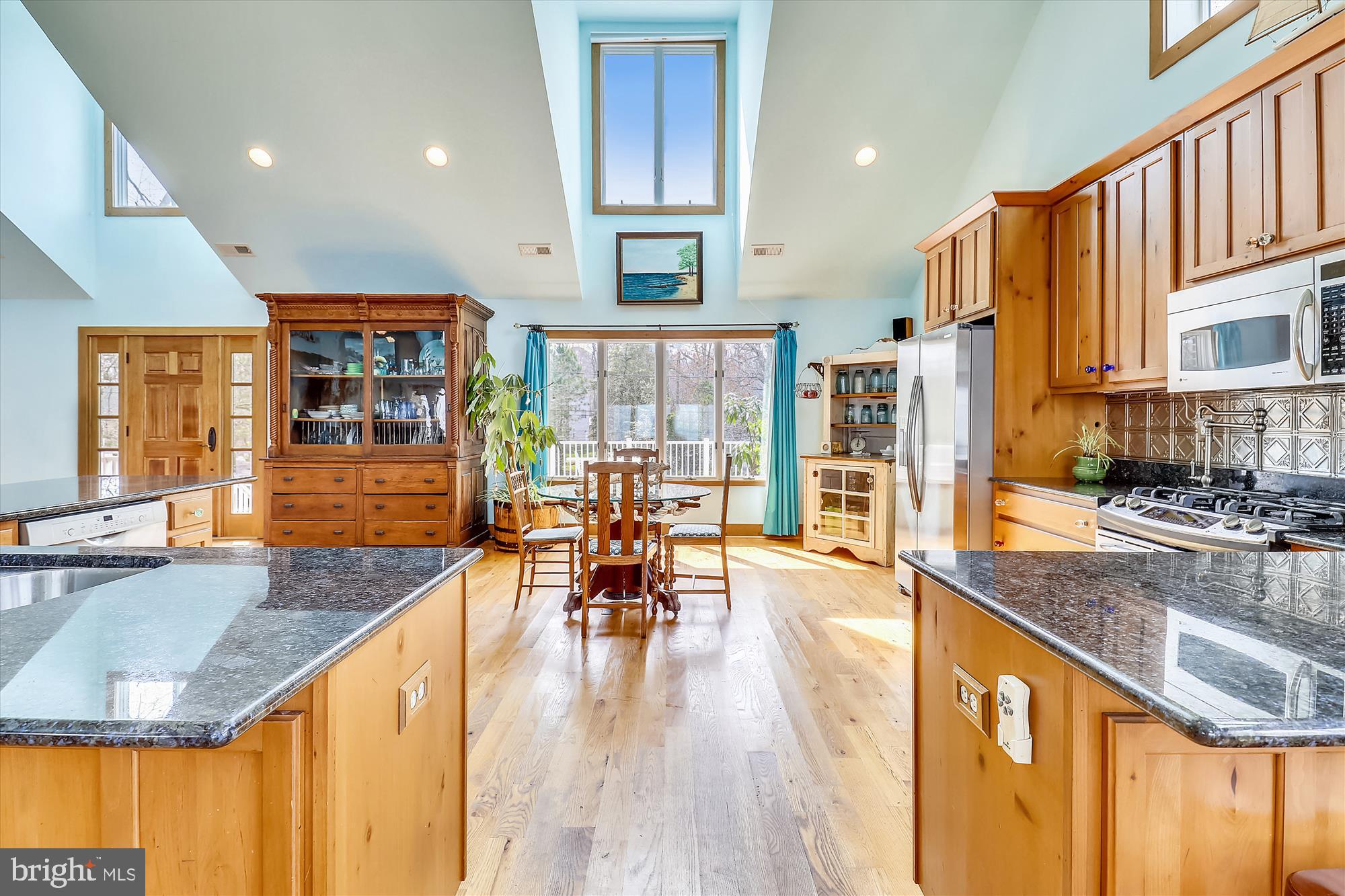 HOLLAND POINT - Residential