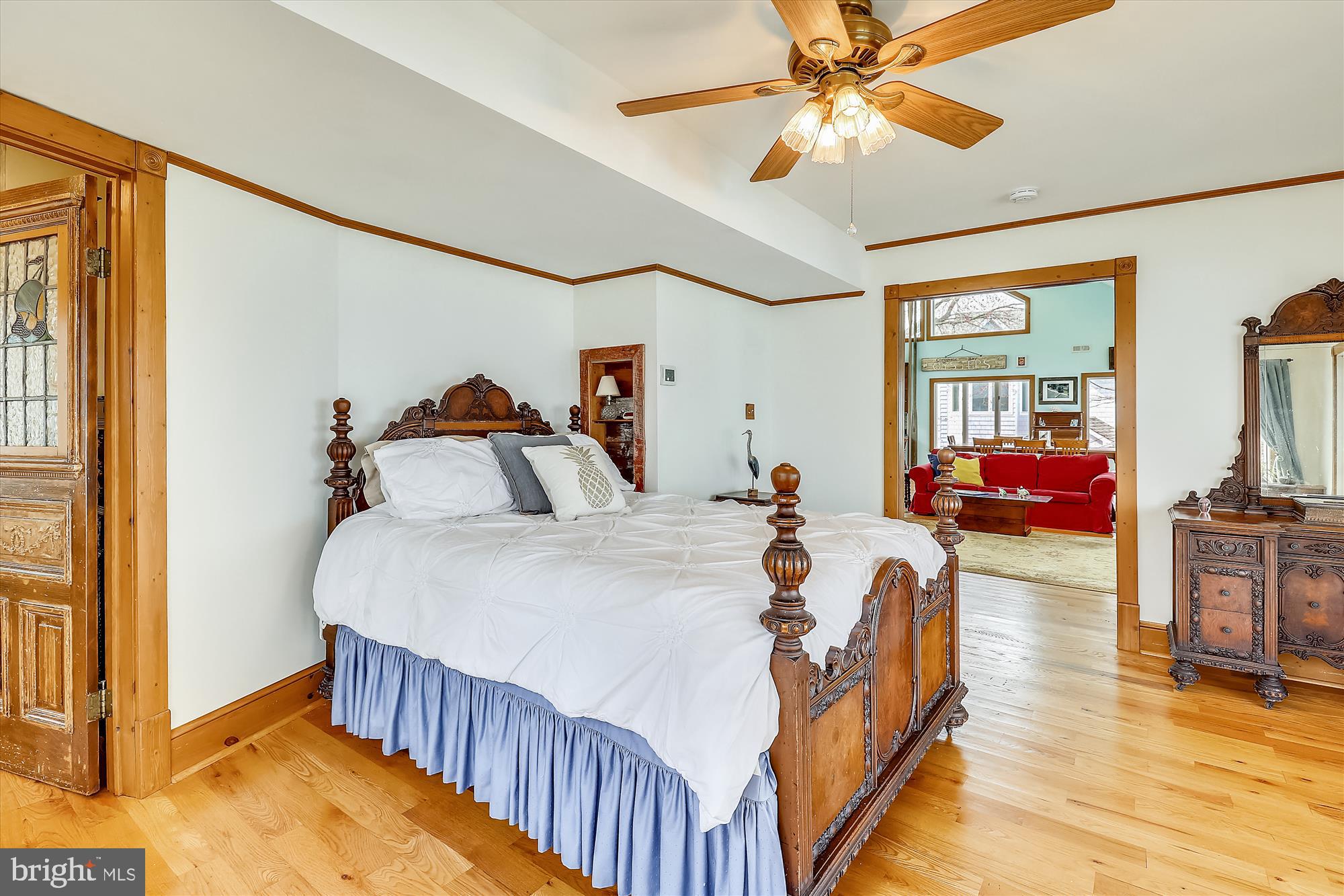 HOLLAND POINT - Residential