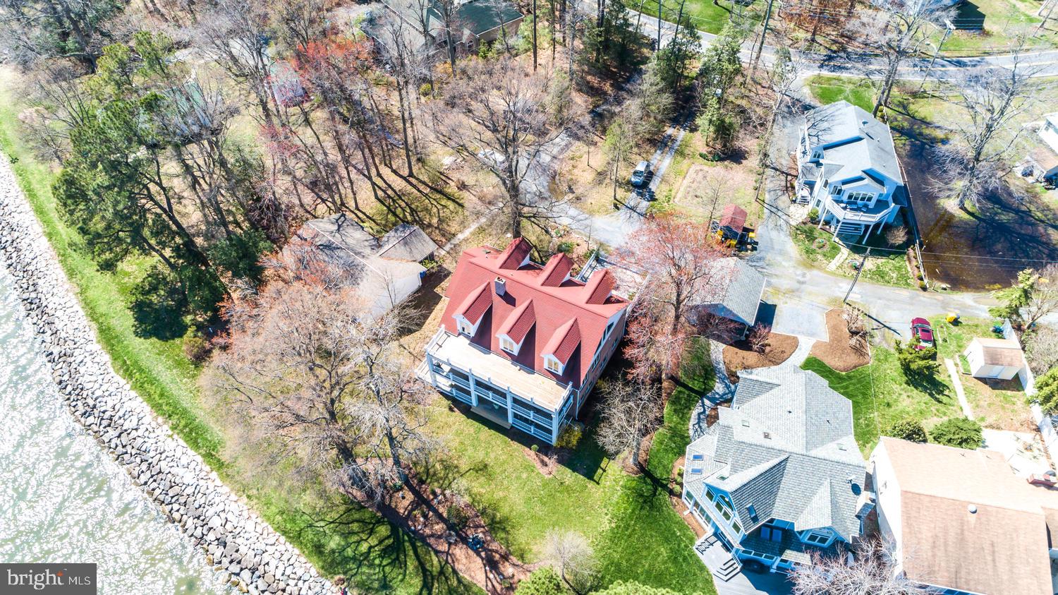 HOLLAND POINT - Residential