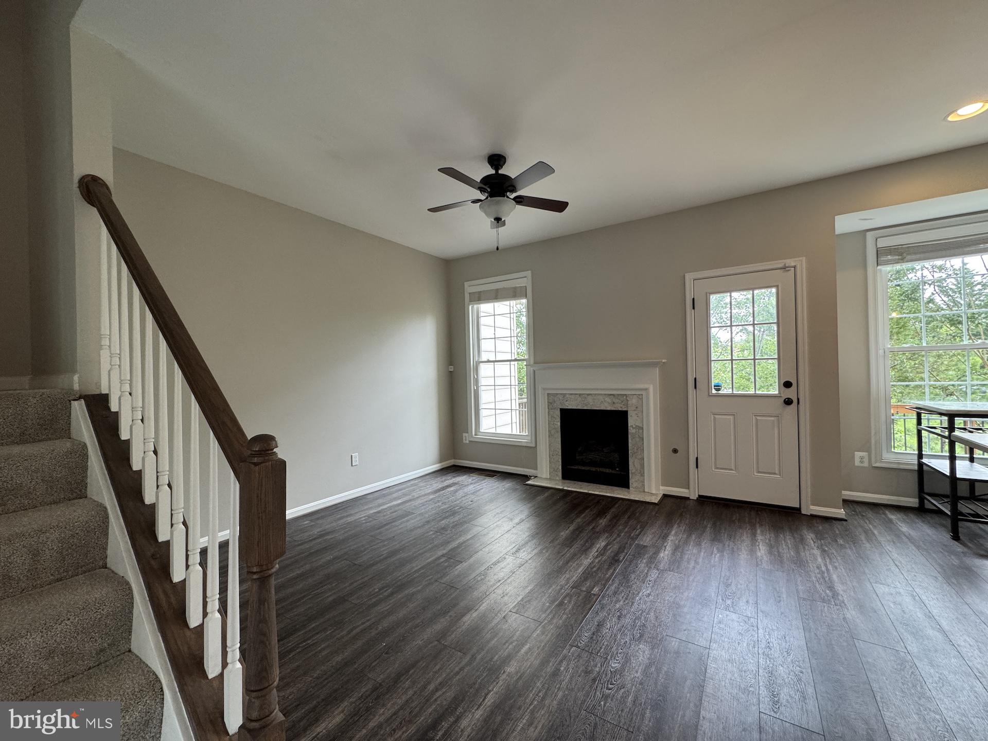 MCNAIR FARMS - Residential Lease