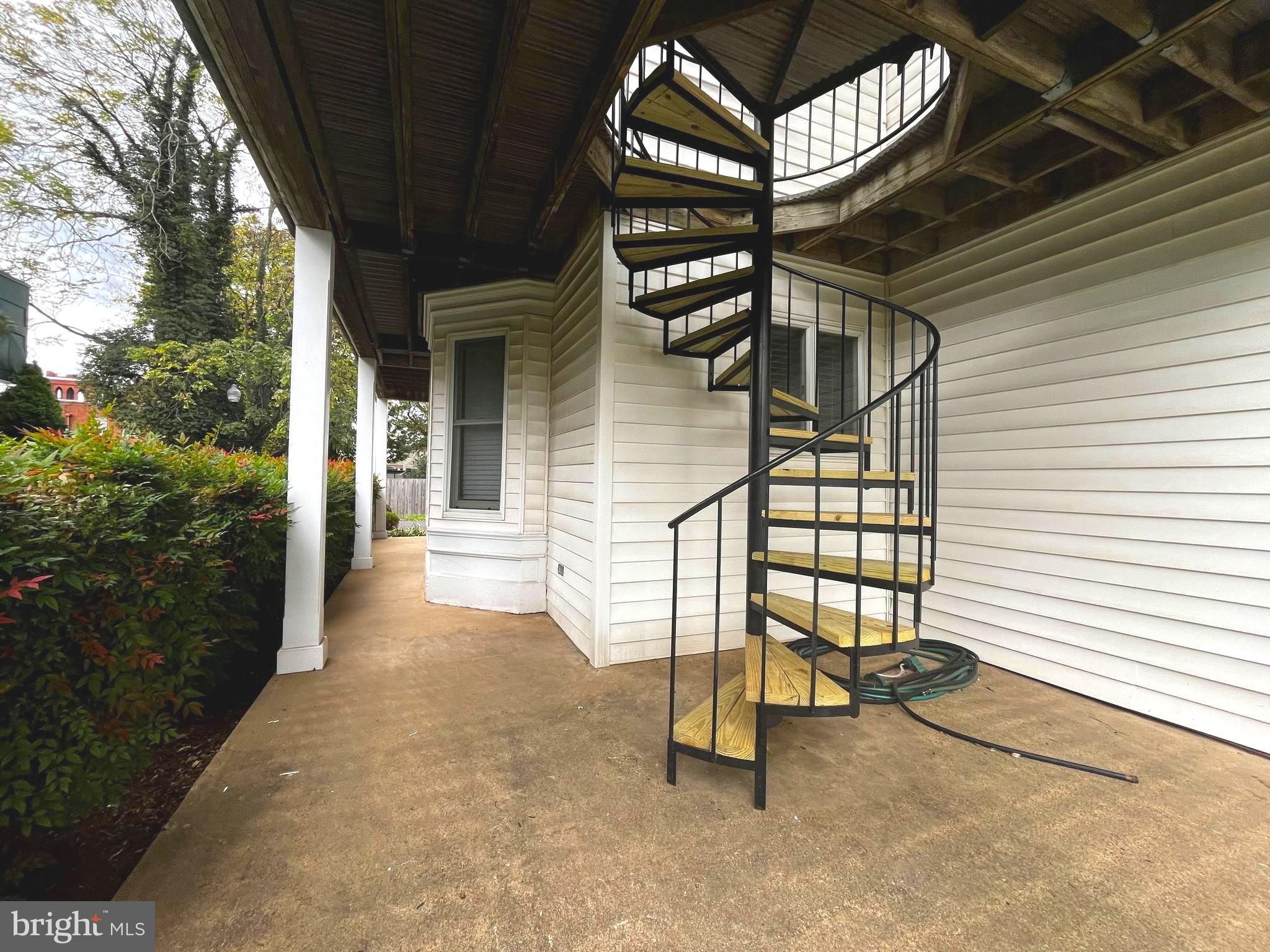 OLD TOWN MANASSAS - Residential Lease