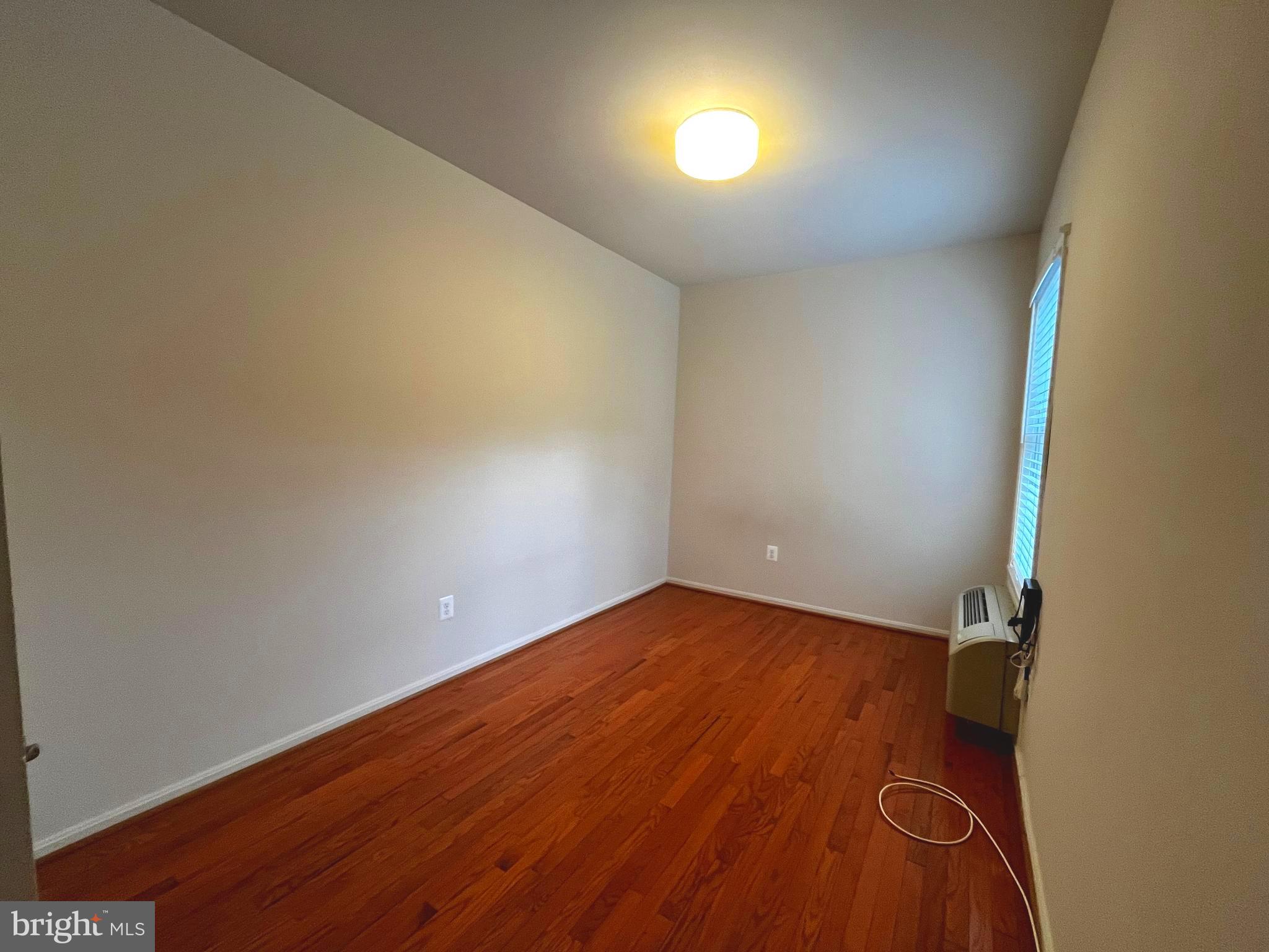 OLD TOWN MANASSAS - Residential Lease