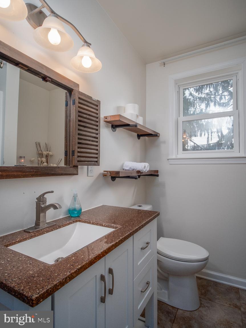 SPRING HILL ESTATES - Residential