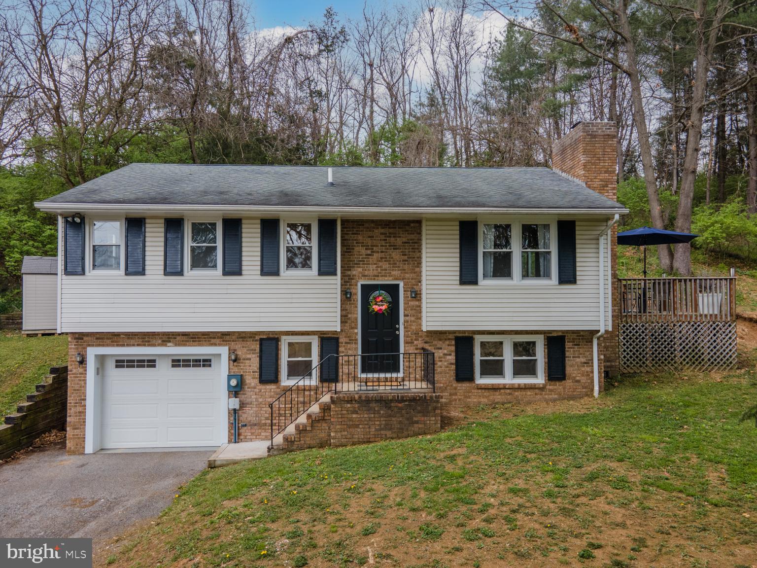 SPRING HILL ESTATES - Residential