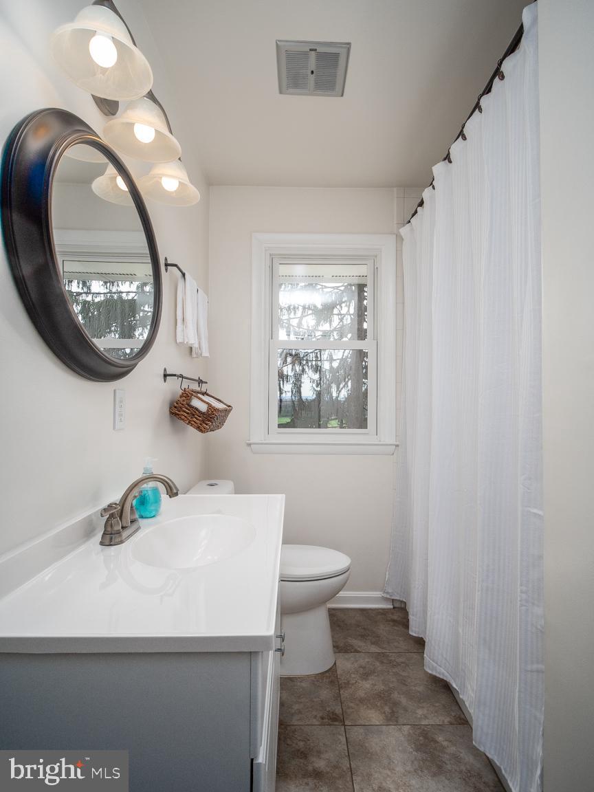 SPRING HILL ESTATES - Residential