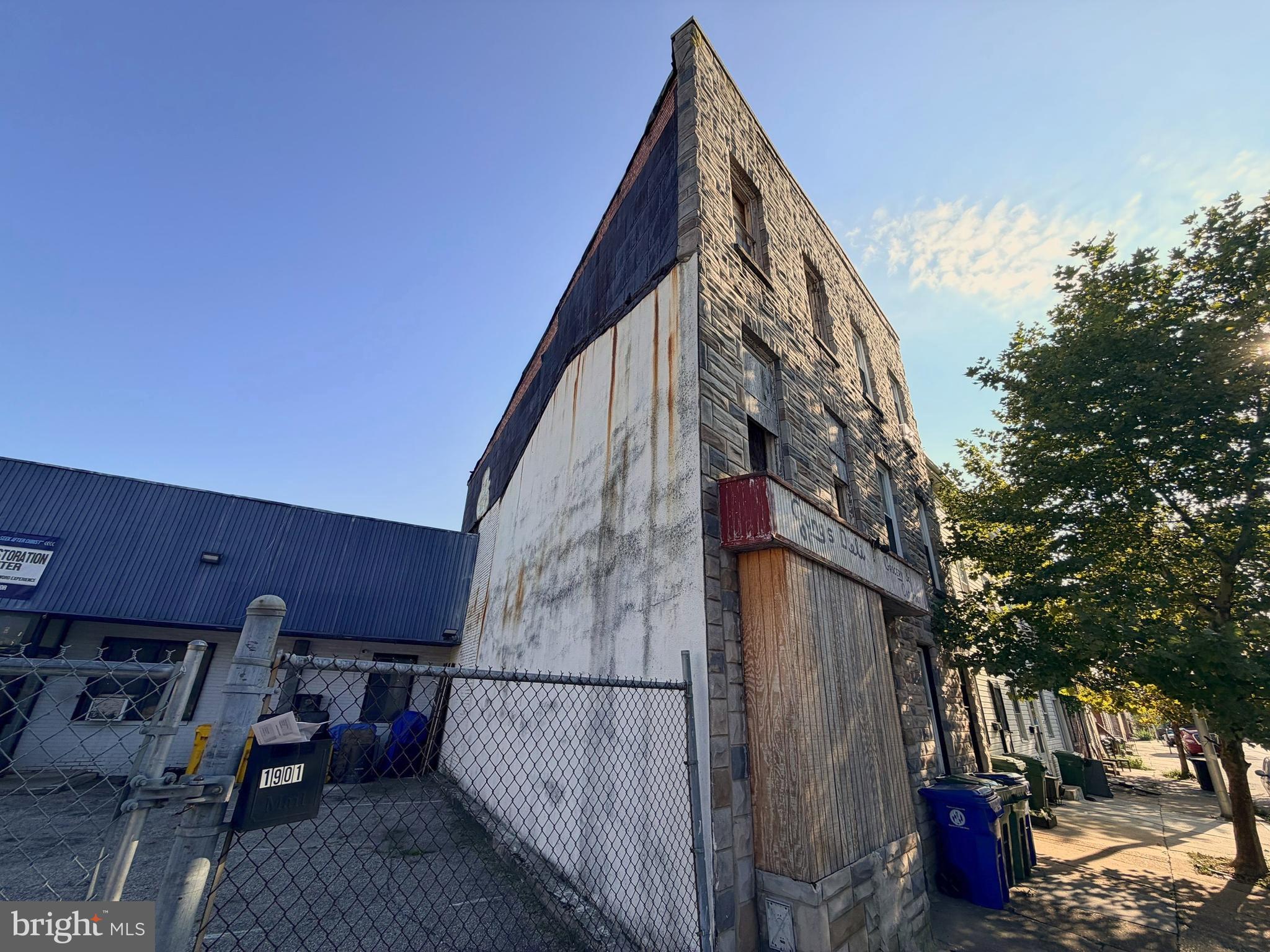 1909 FREDERICK AVENUE