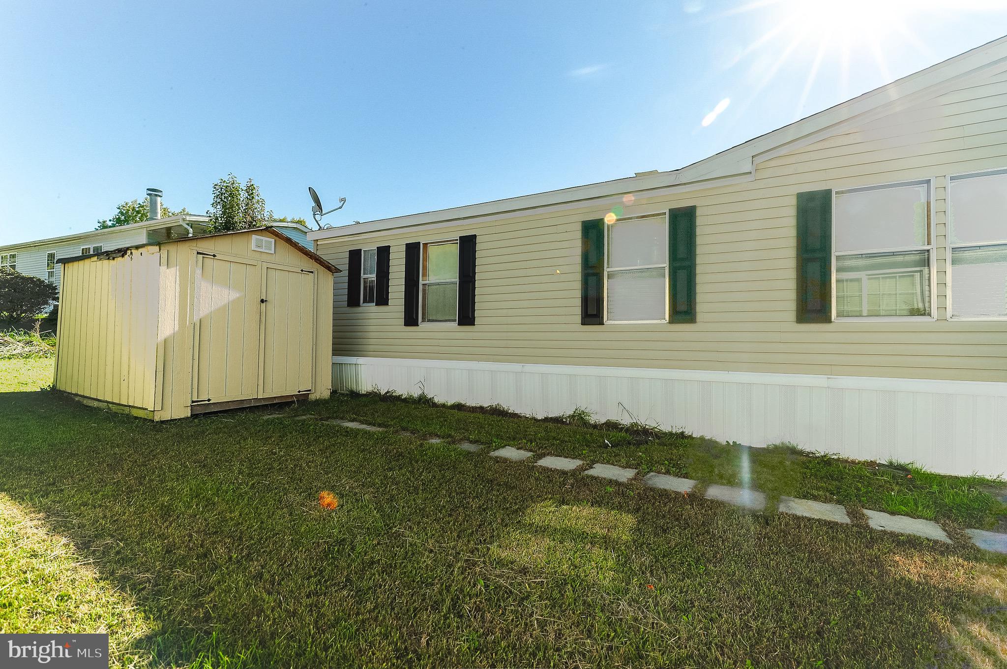 HARFORD MOBILE VILLAGE - Residential