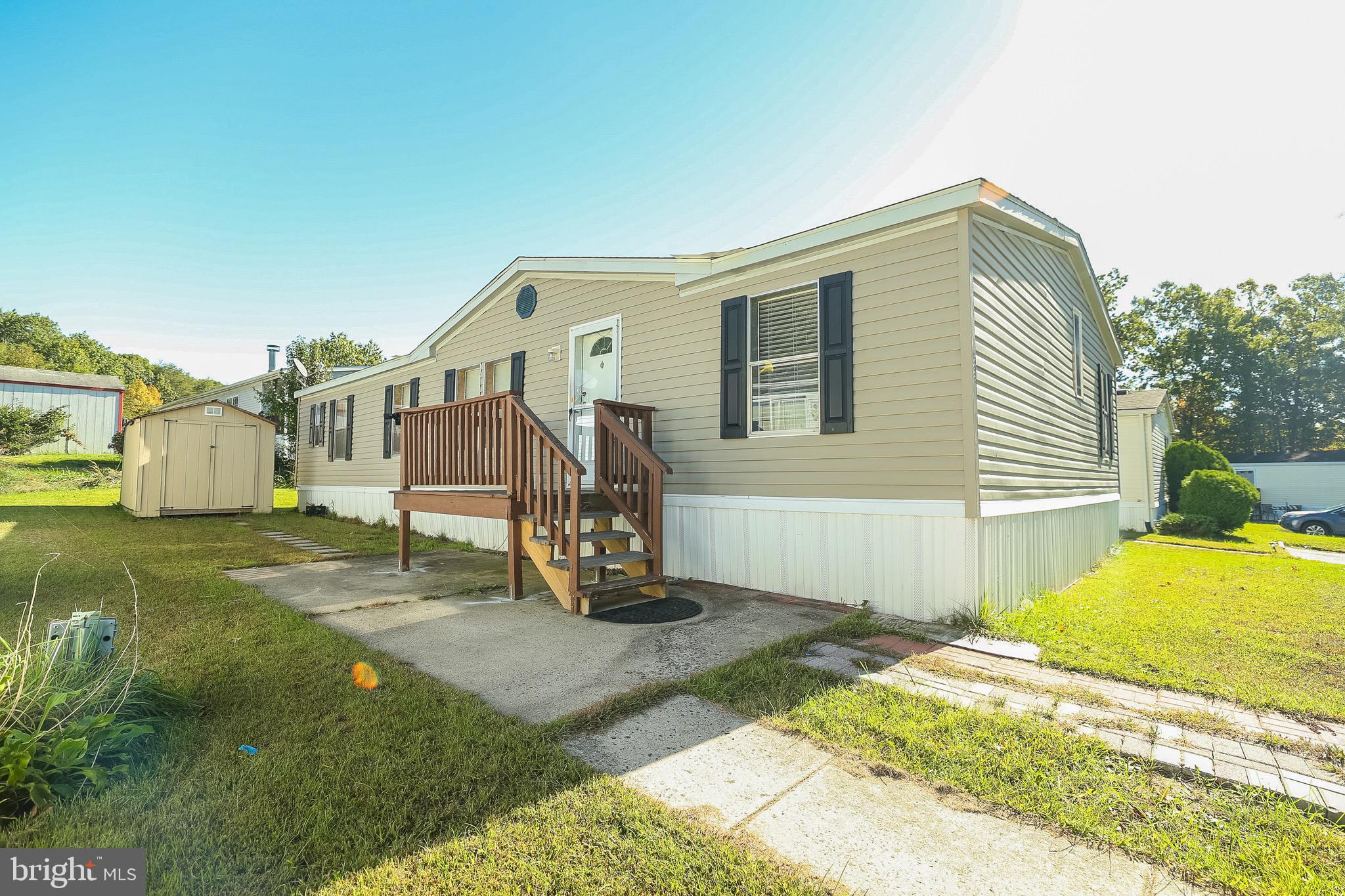 HARFORD MOBILE VILLAGE - Residential