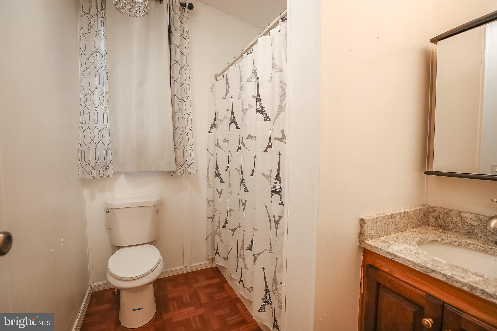 HARFORD MOBILE VILLAGE - Residential