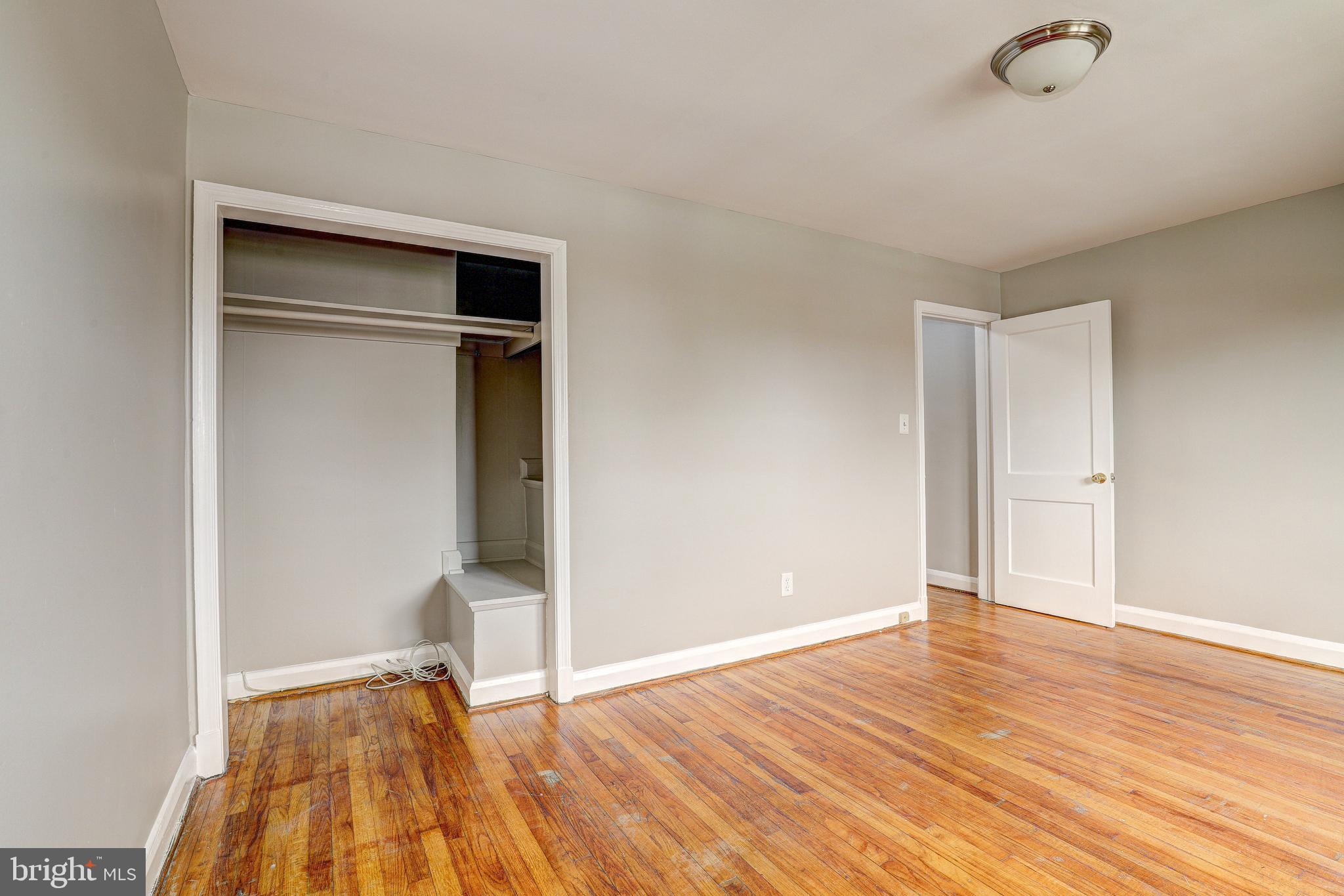 PARKVILLE - Residential