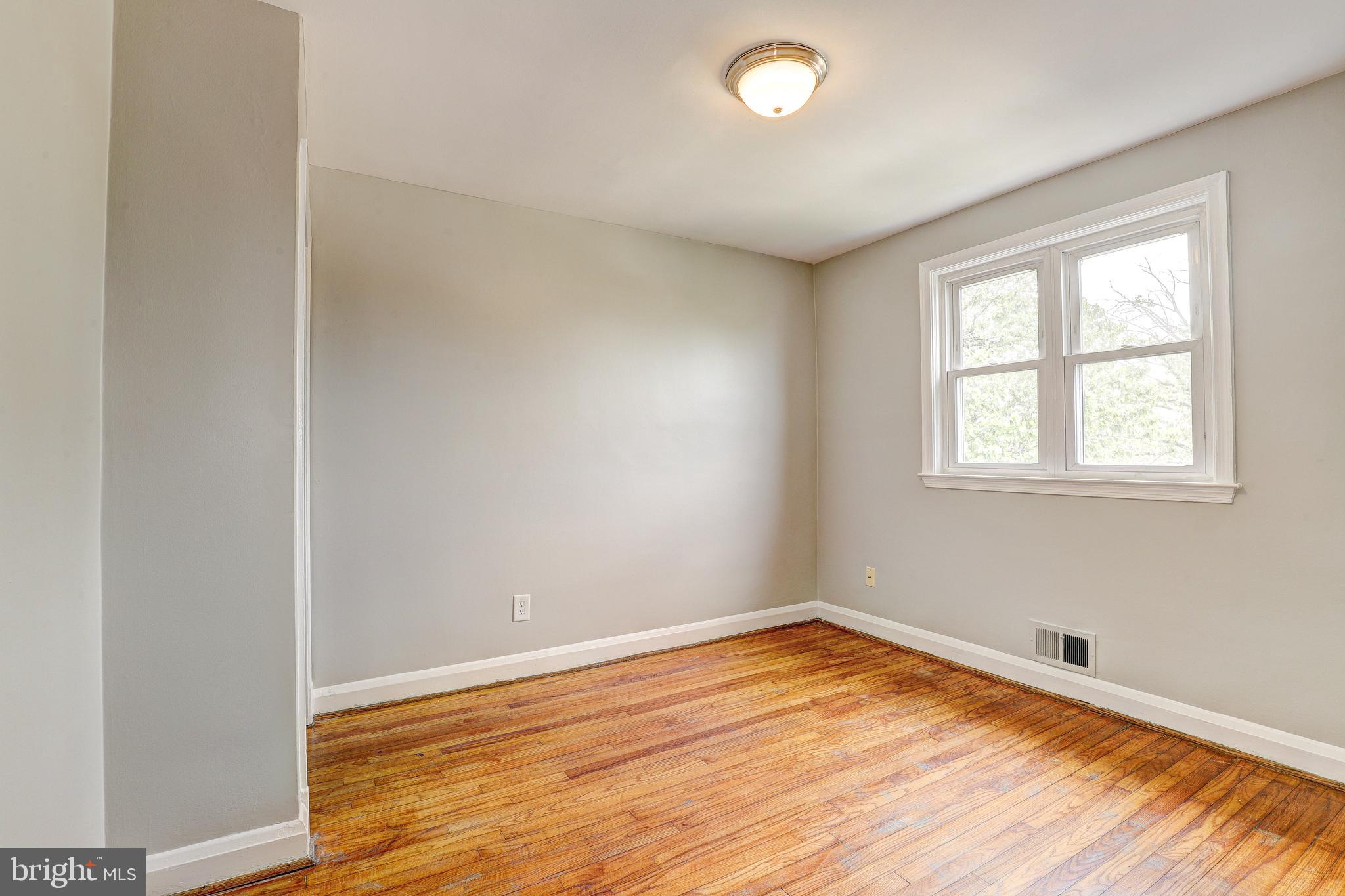 PARKVILLE - Residential