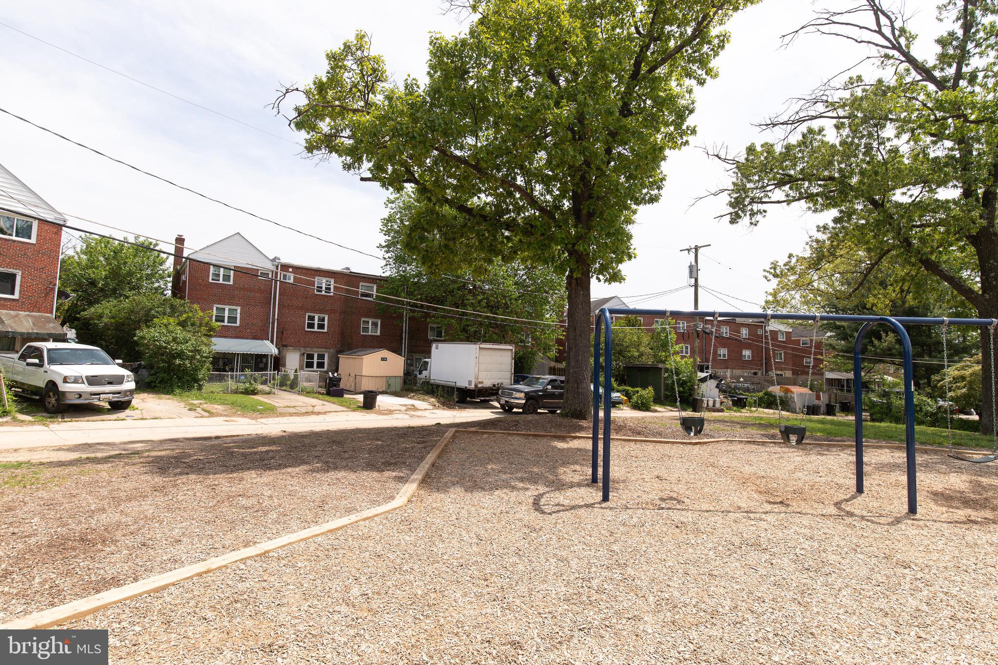 PARKVILLE - Residential