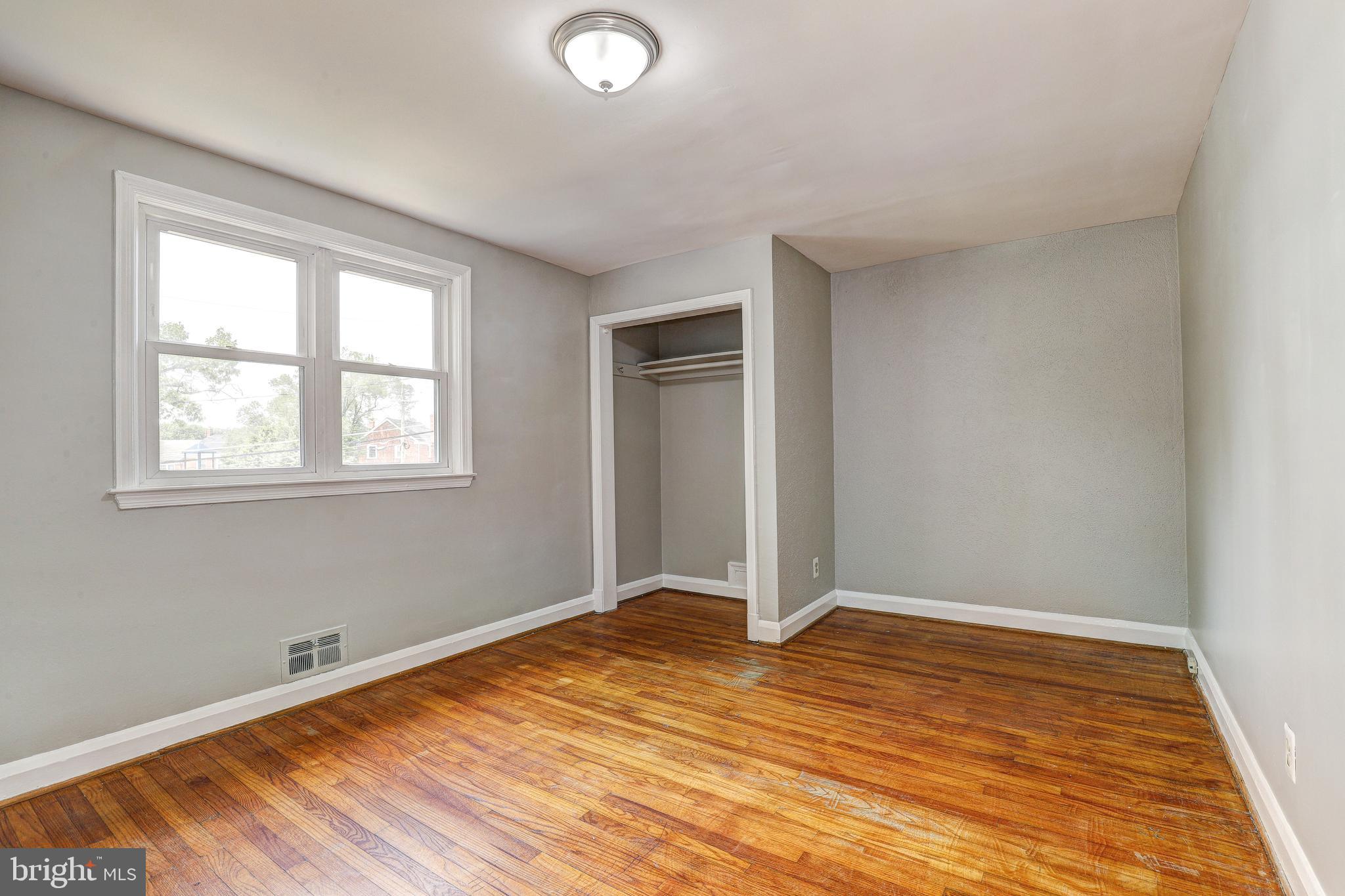 PARKVILLE - Residential