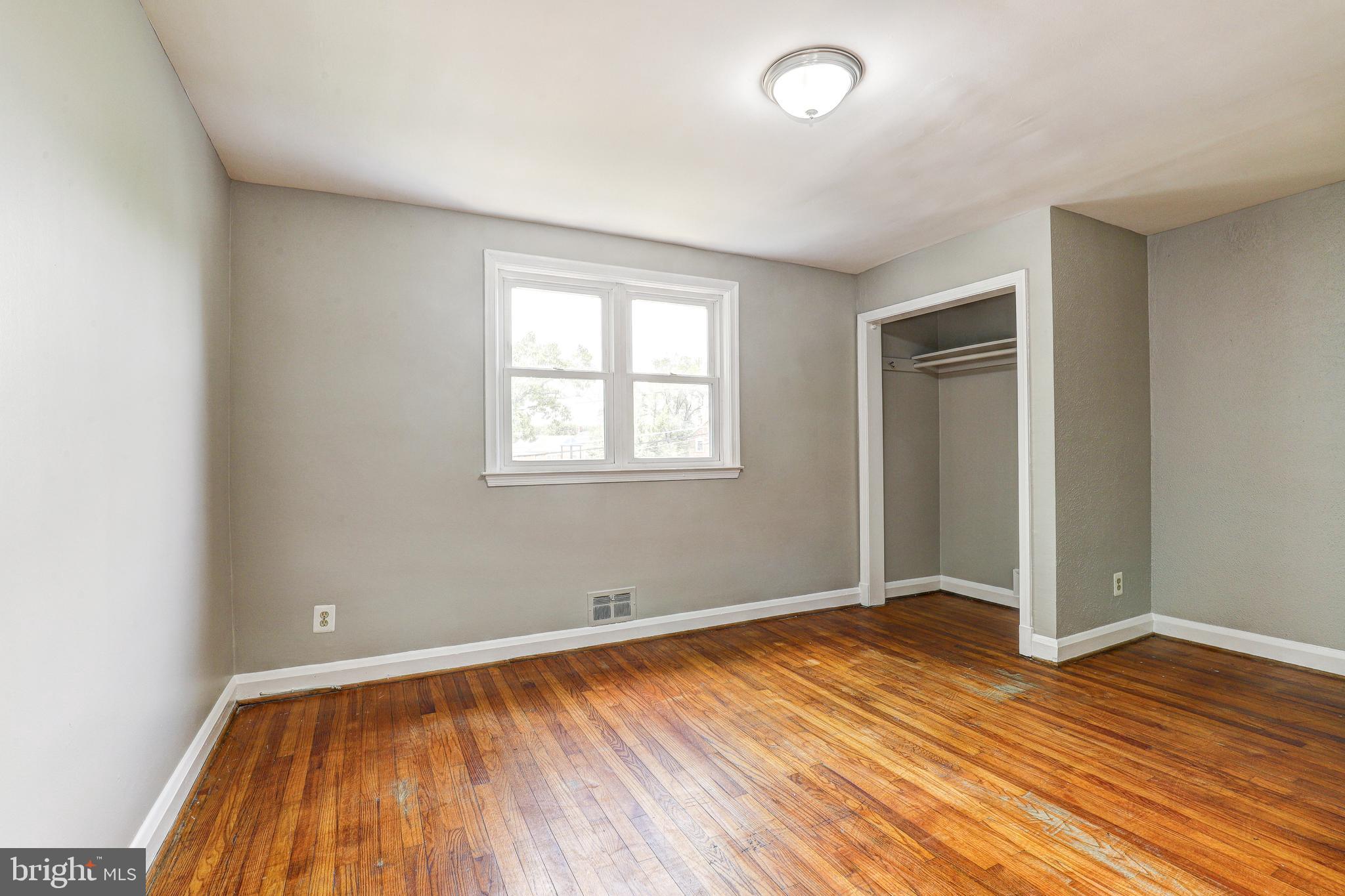 PARKVILLE - Residential