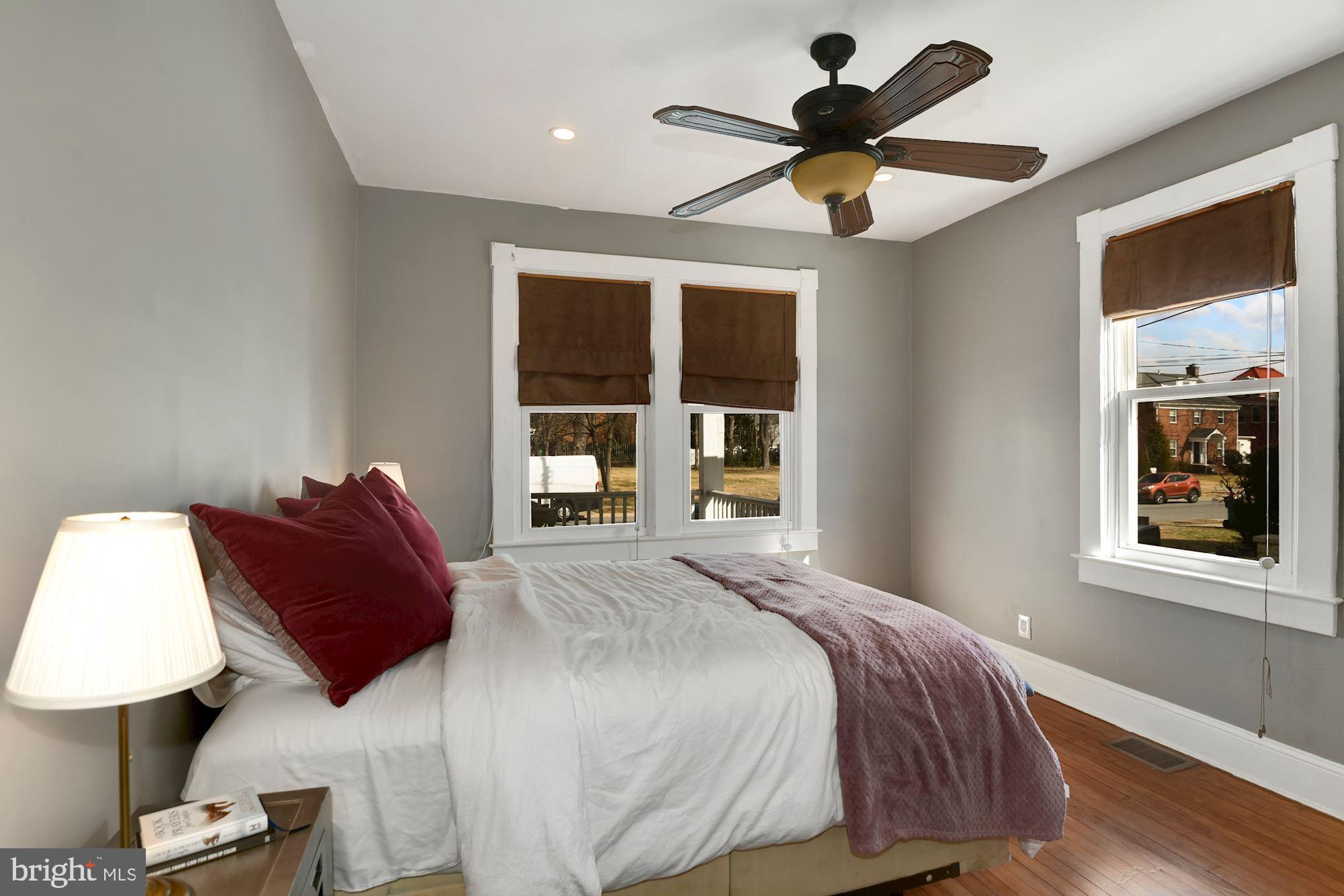 LAUREL - Residential