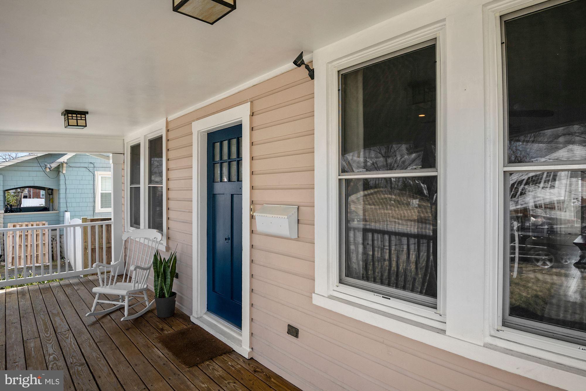 LAUREL - Residential