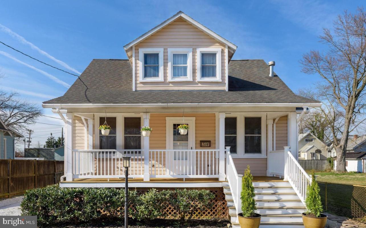 LAUREL - Residential