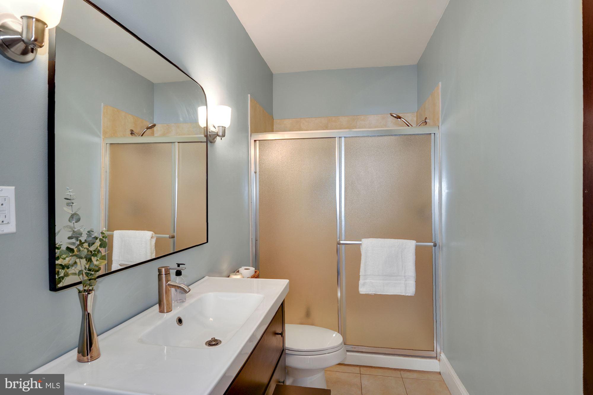 LAUREL - Residential