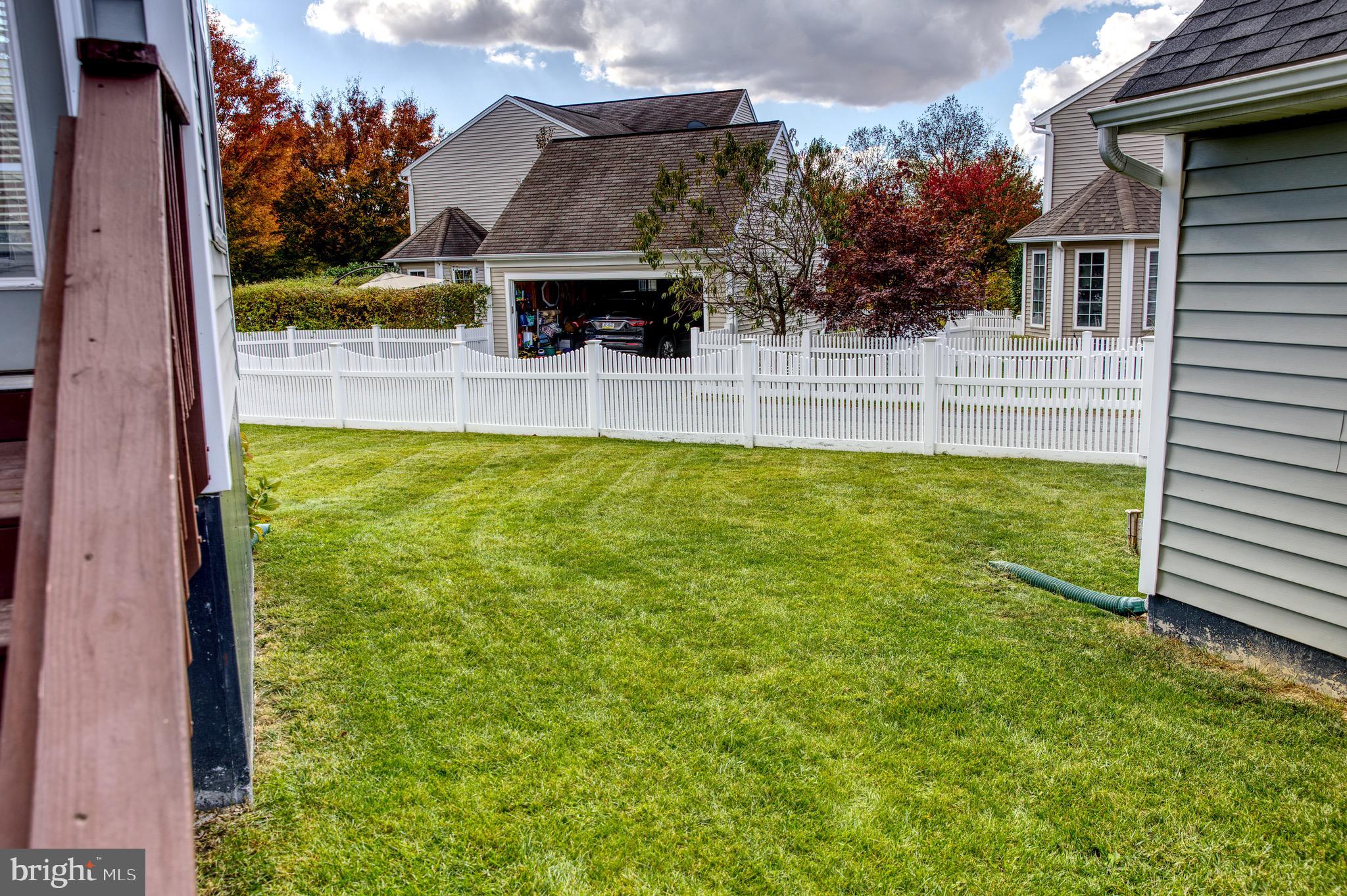 FLORIN HILL - Residential