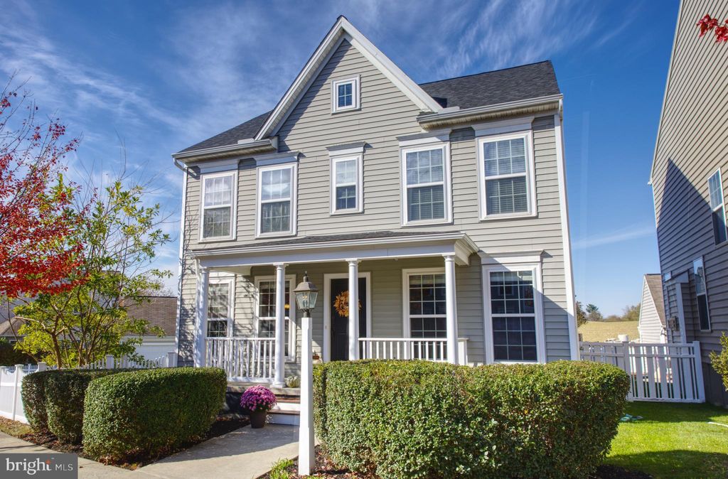 Photo of 202 Alden Street, MOUNT JOY, PA 17552 (MLS # PALA2079498)