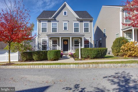 202 ALDEN STREET MOUNT JOY PA 17552