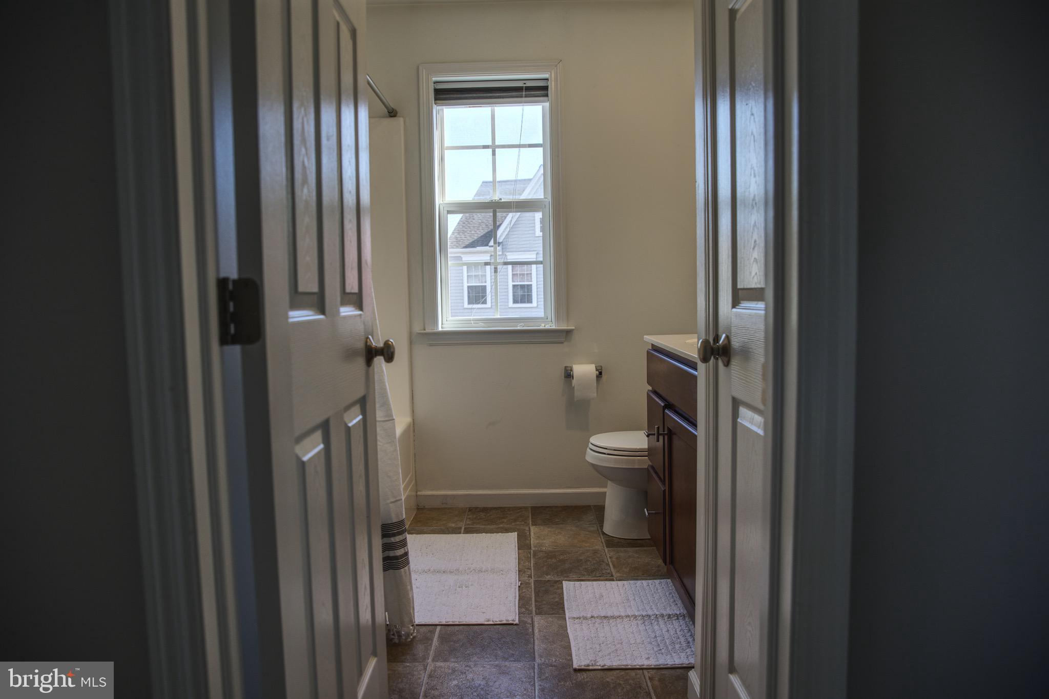 FLORIN HILL - Residential