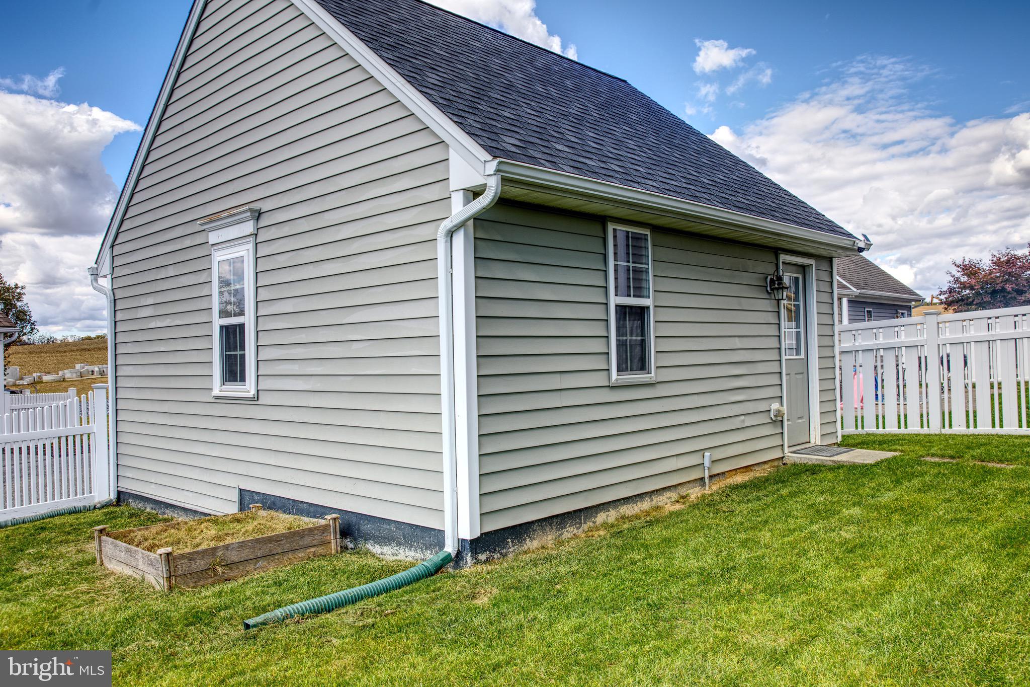 FLORIN HILL - Residential