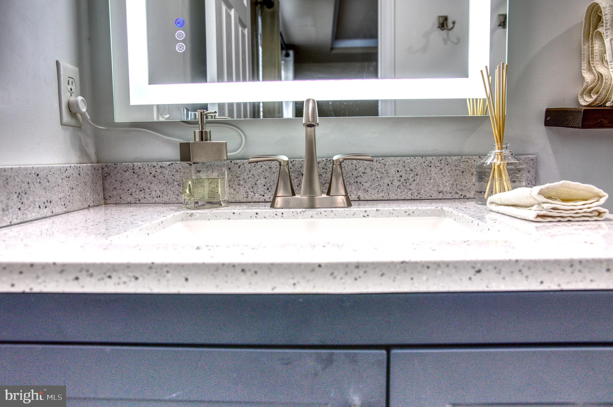 FLORIN HILL - Residential