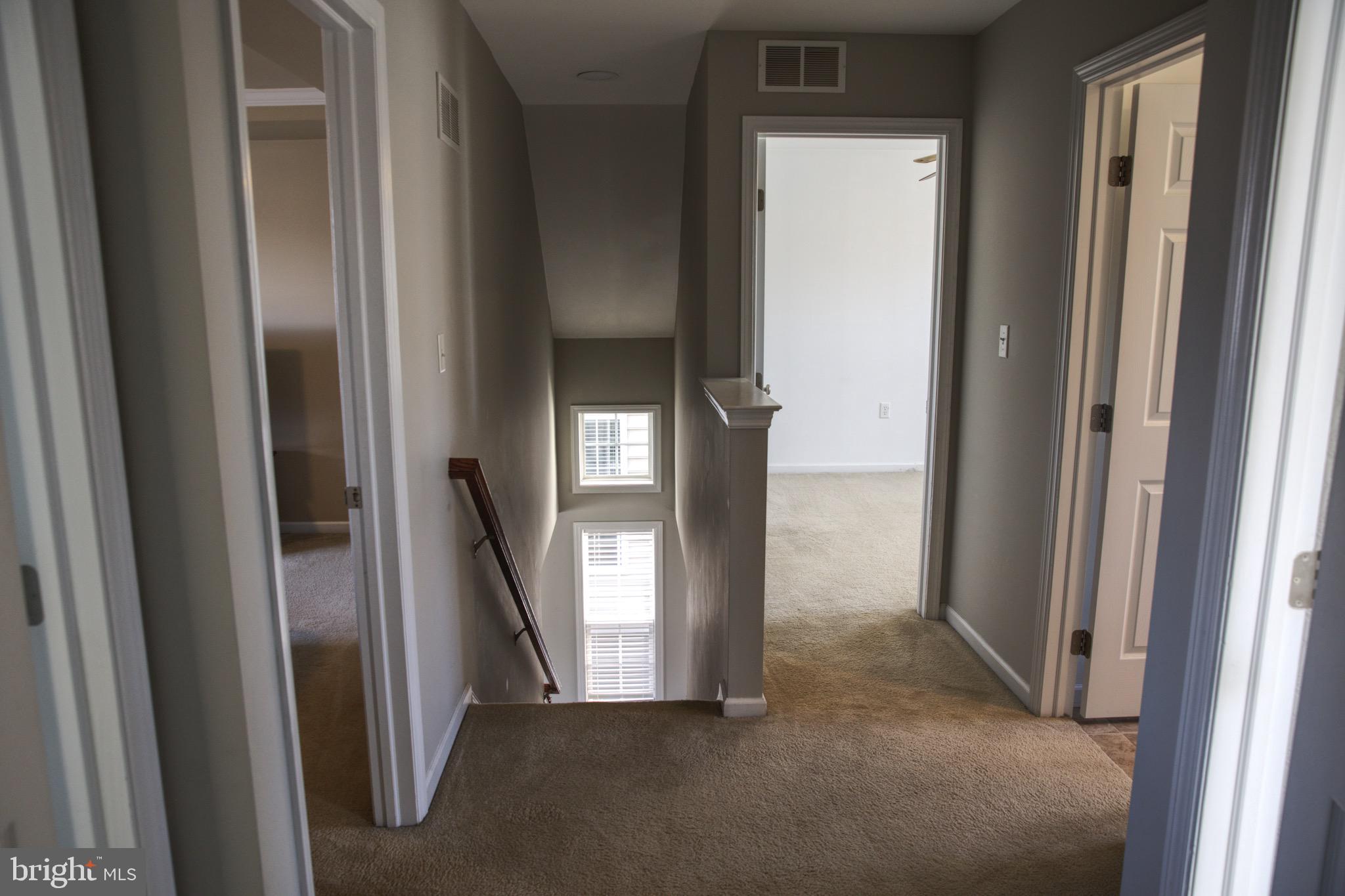 FLORIN HILL - Residential