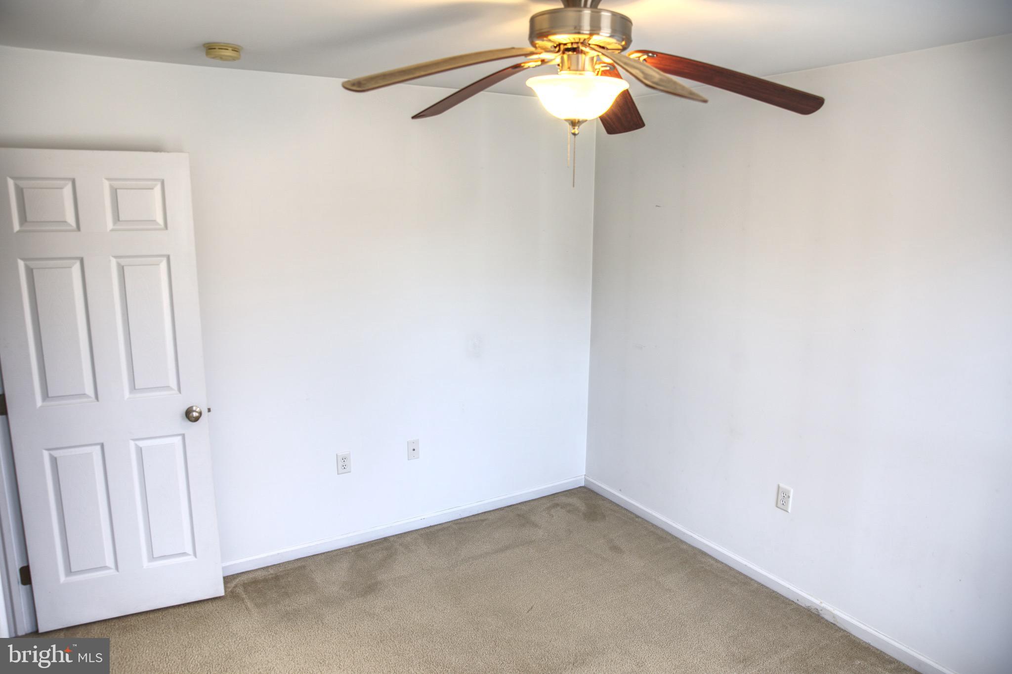 FLORIN HILL - Residential