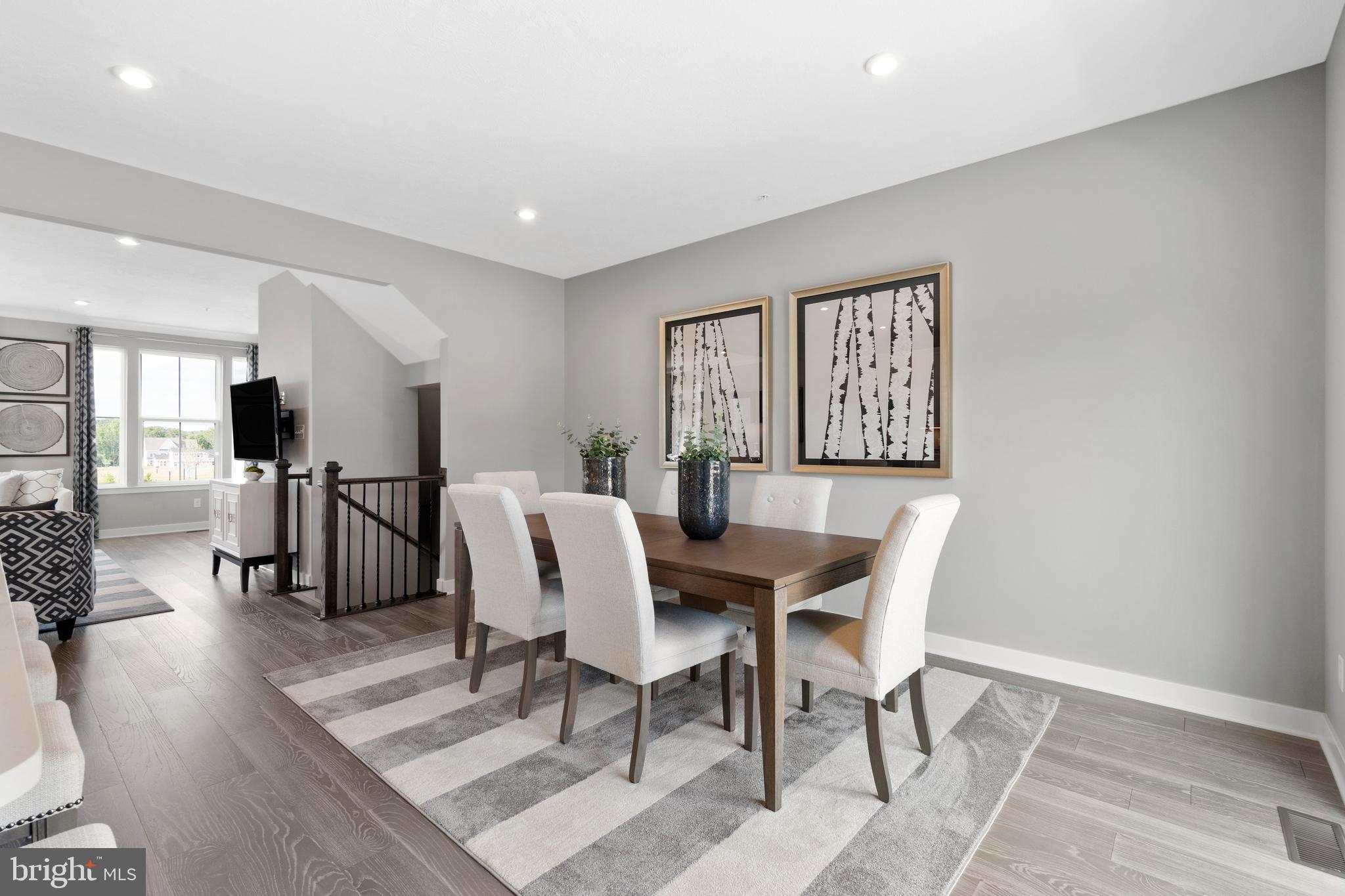 ANCHOR POINT - Residential