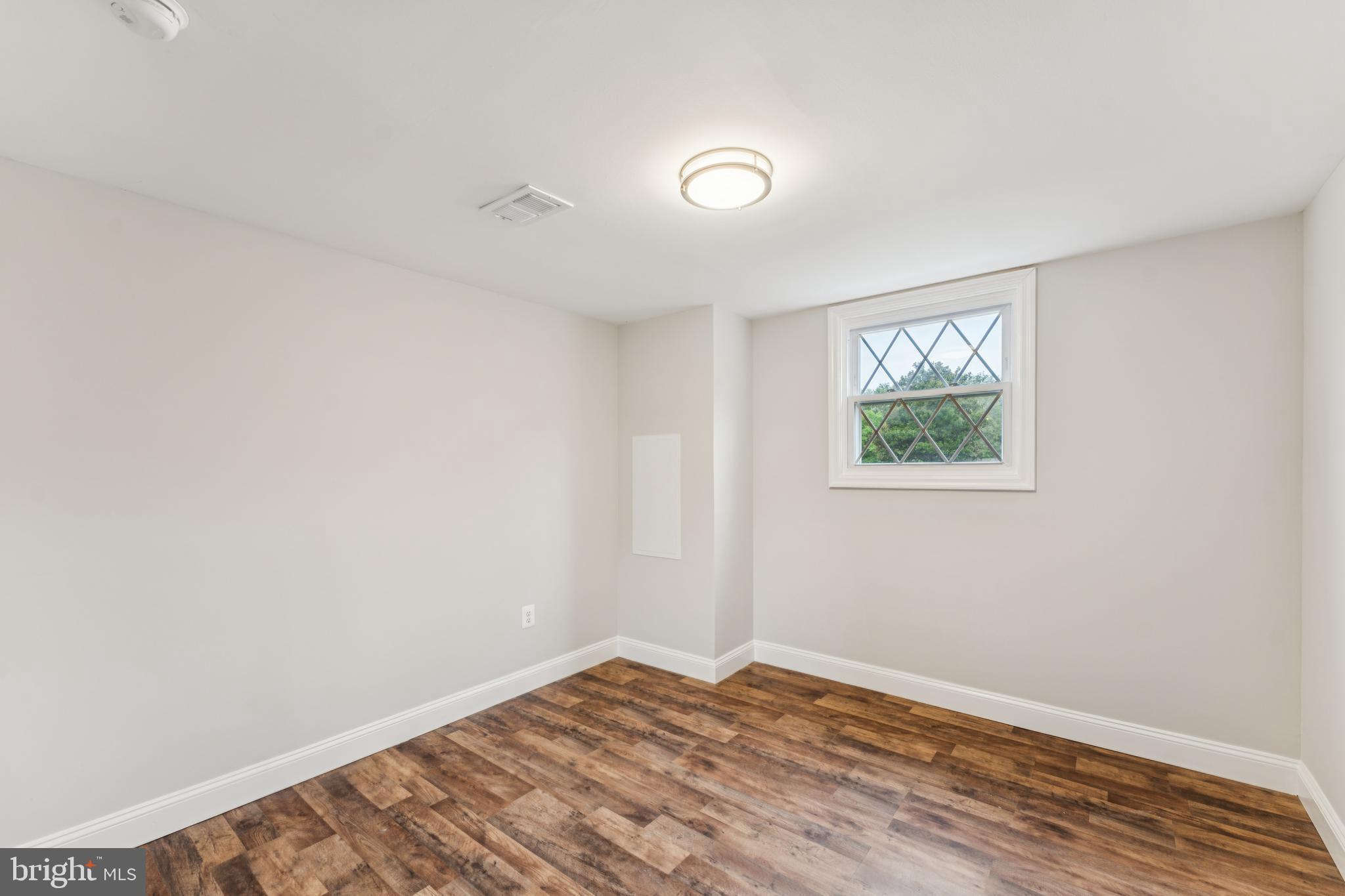 LAZY ACRES - Residential