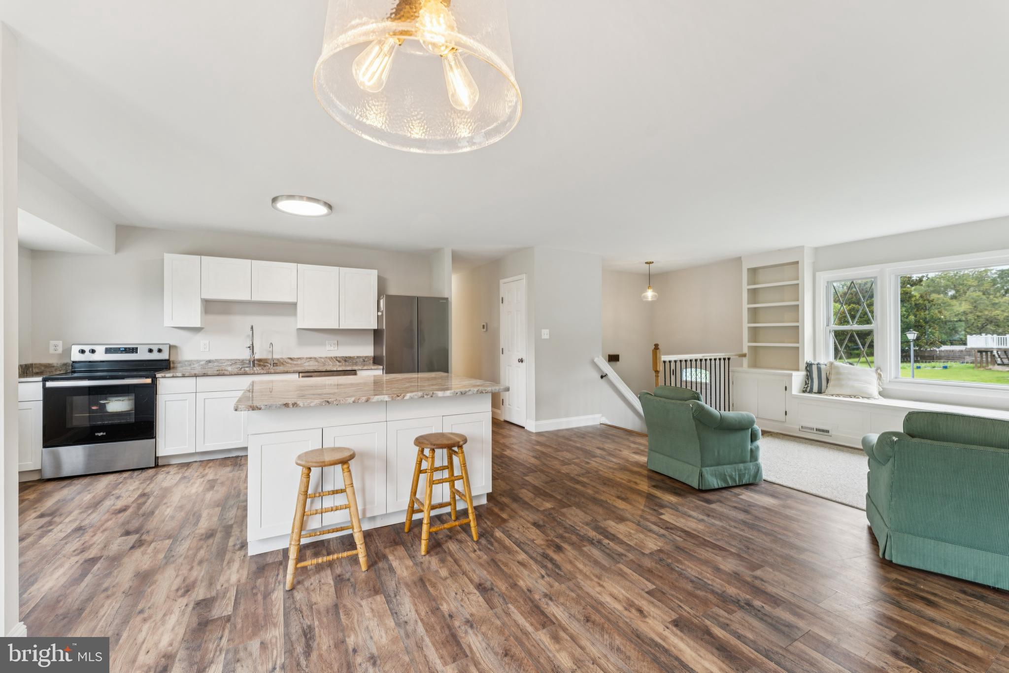 LAZY ACRES - Residential