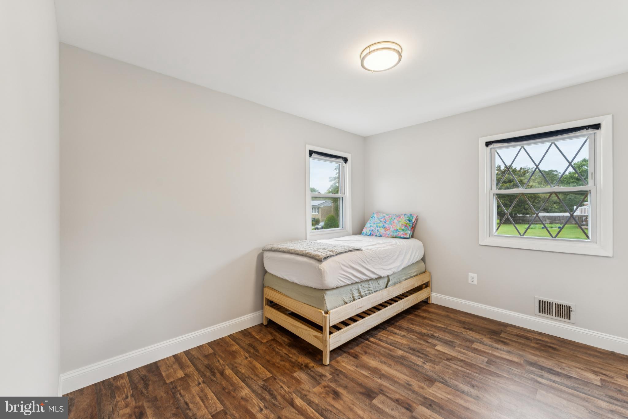 LAZY ACRES - Residential