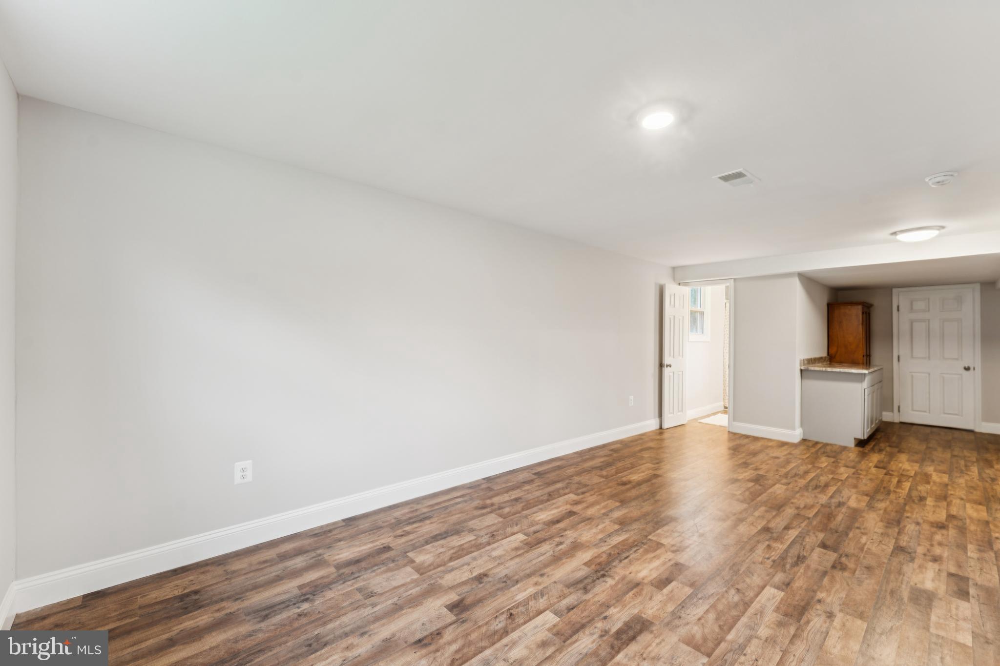 LAZY ACRES - Residential