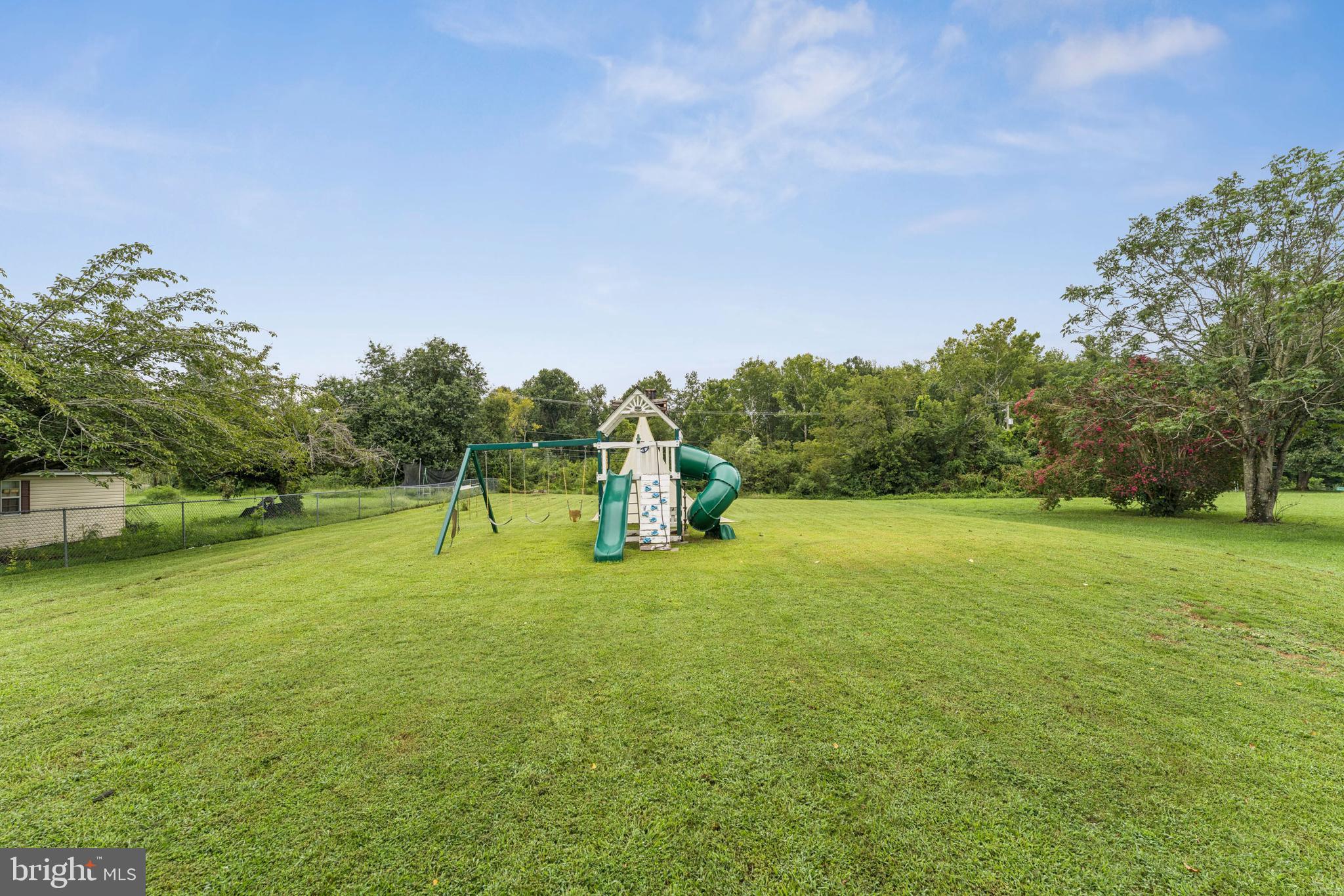 LAZY ACRES - Residential