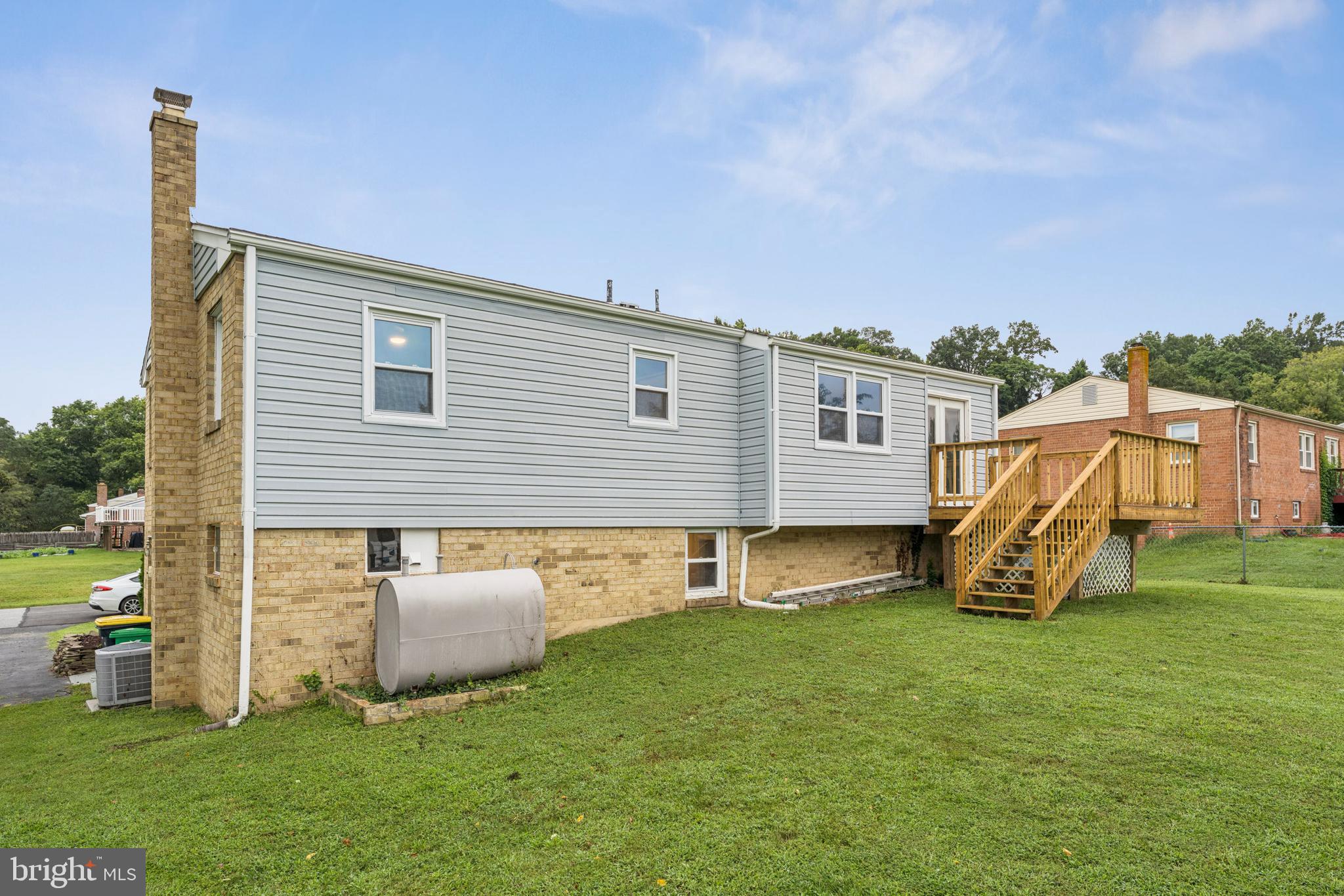 LAZY ACRES - Residential