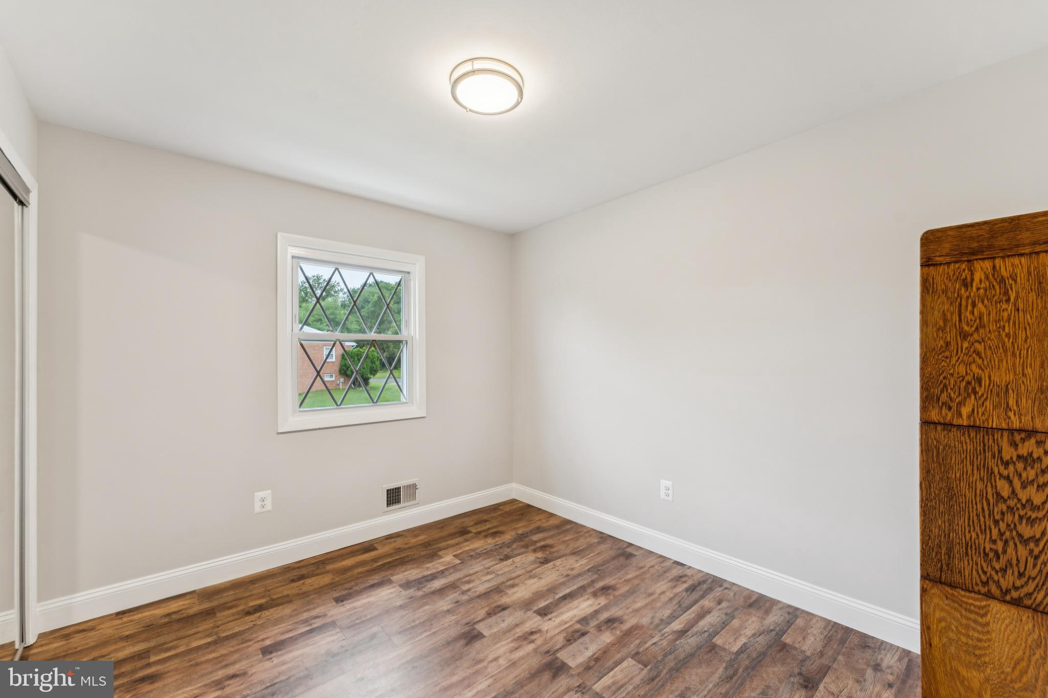 LAZY ACRES - Residential