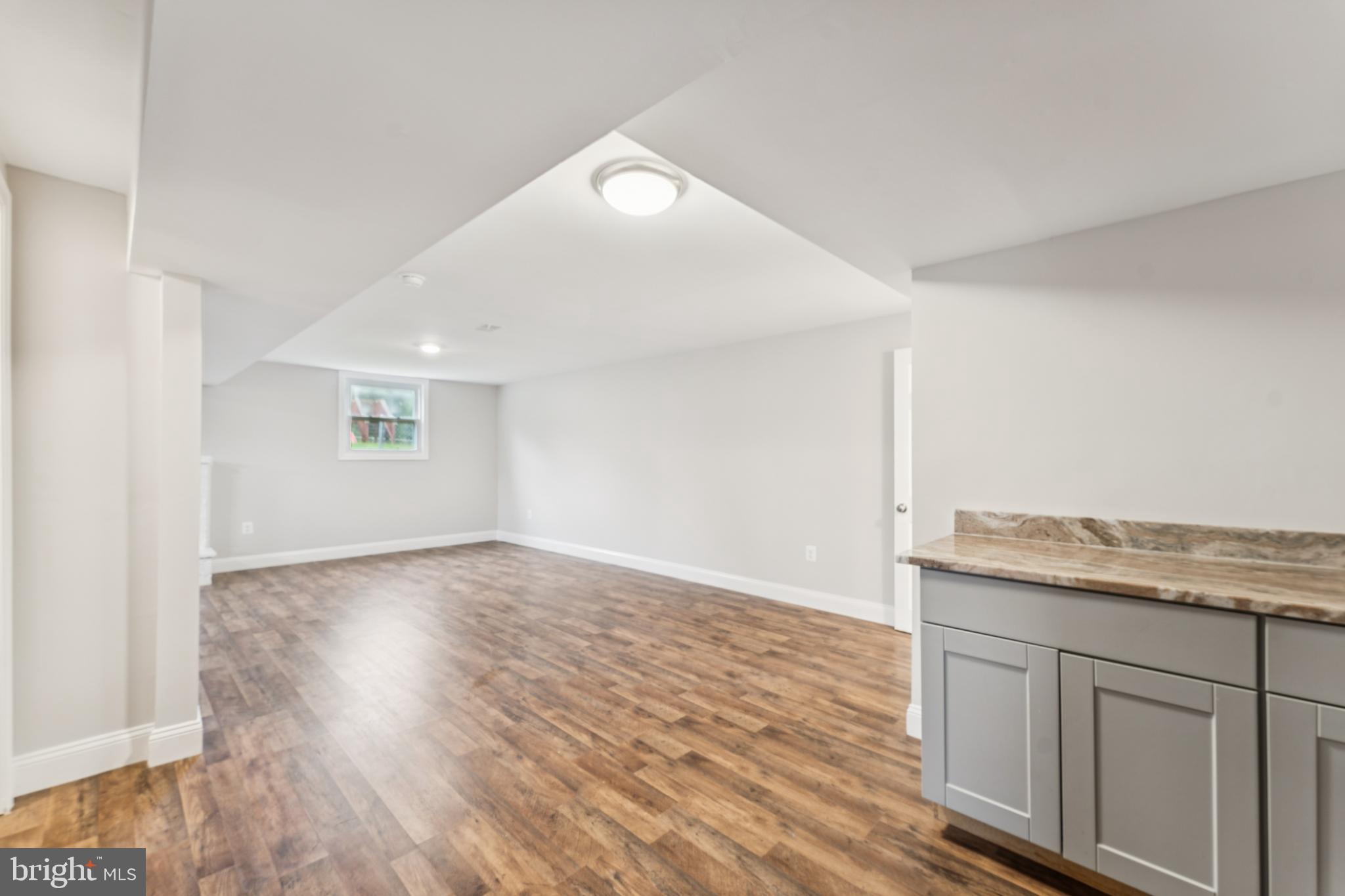 LAZY ACRES - Residential